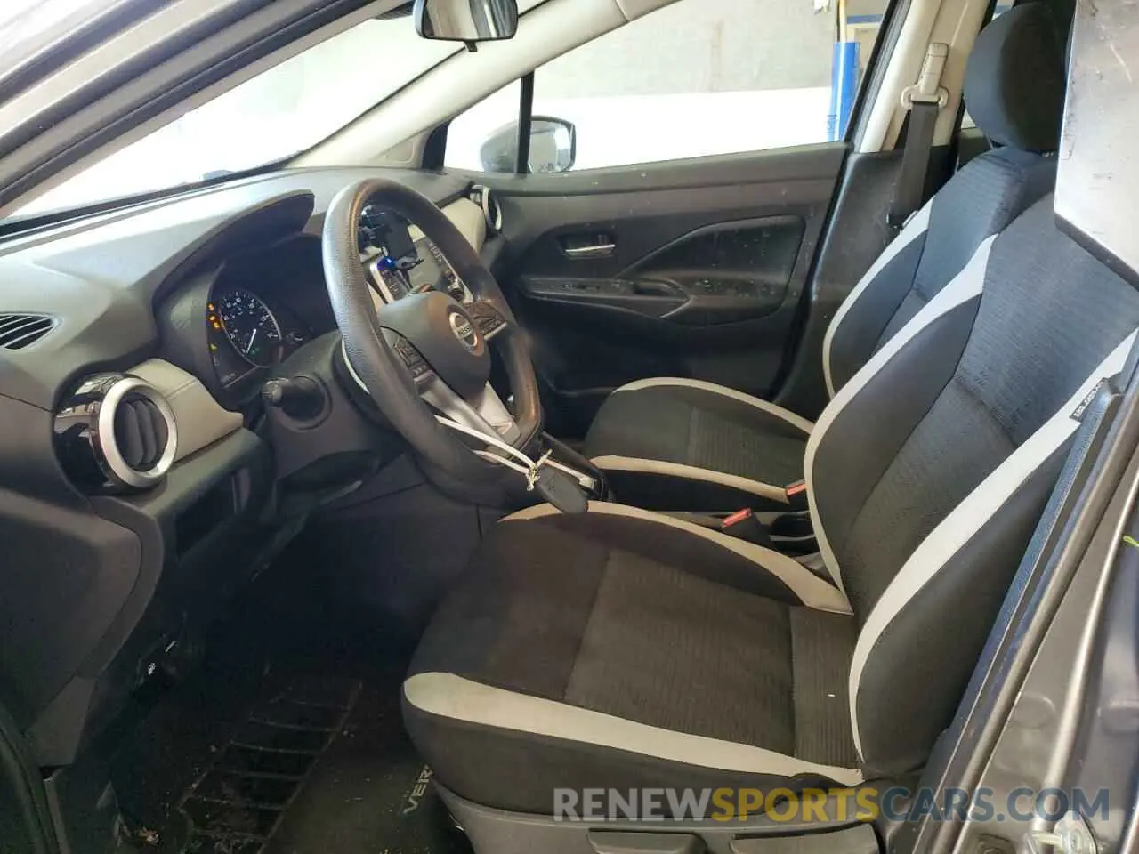 7 Photograph of a damaged car 3N1CN8EV6LL908934 NISSAN VERSA 2020