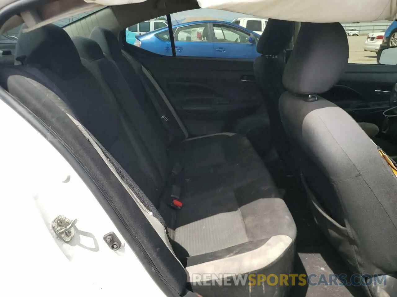 10 Photograph of a damaged car 3N1CN8EV7LL849294 NISSAN VERSA 2020