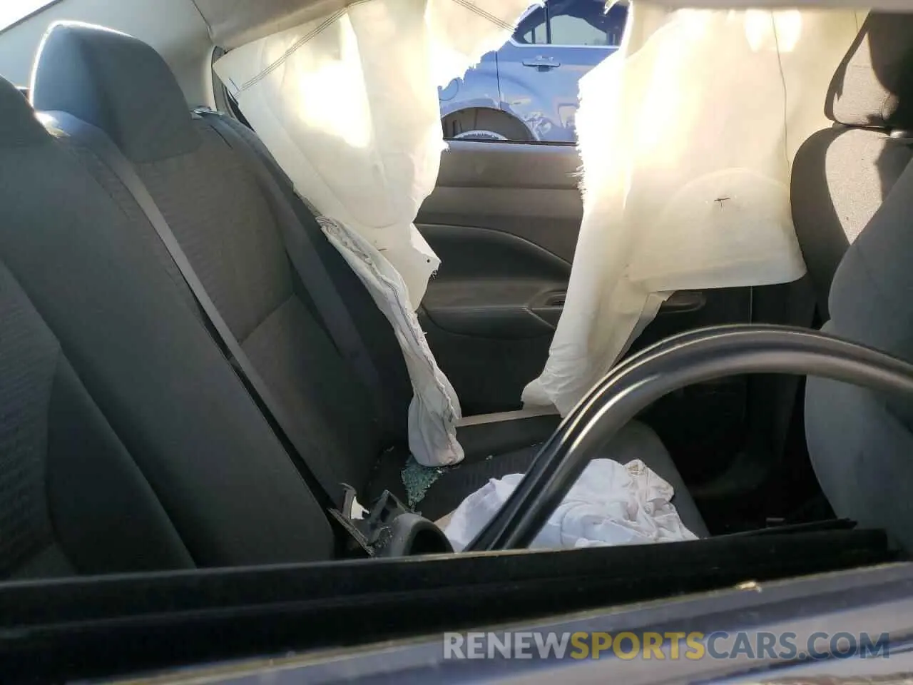 10 Photograph of a damaged car 3N1CN8EV7LL874129 NISSAN VERSA 2020