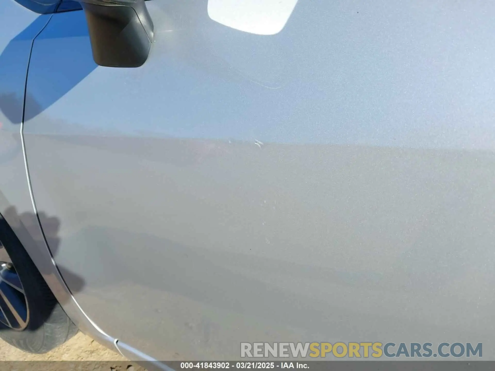 19 Photograph of a damaged car 3N1CN8EV8LL875113 NISSAN VERSA 2020