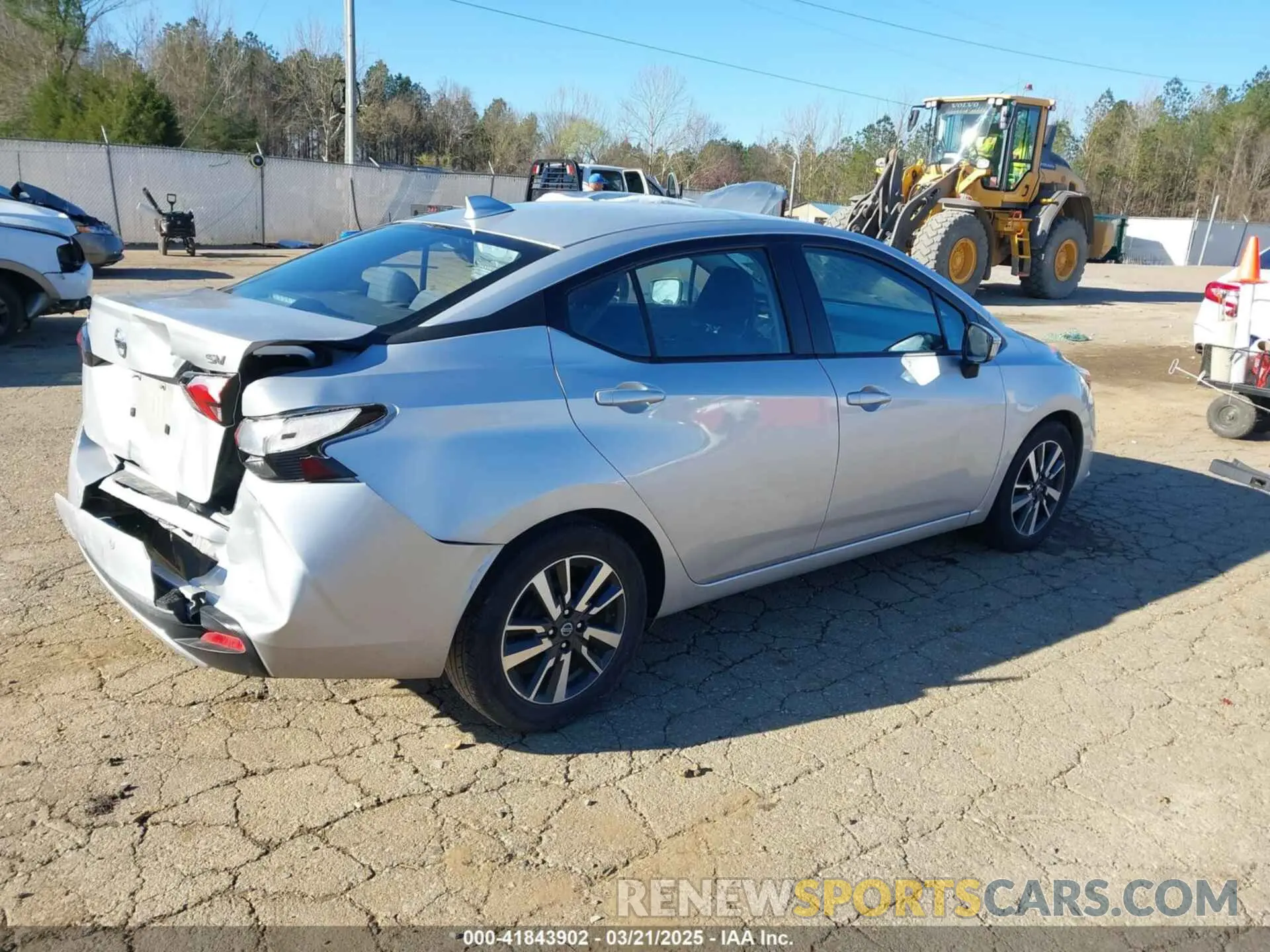4 Photograph of a damaged car 3N1CN8EV8LL875113 NISSAN VERSA 2020