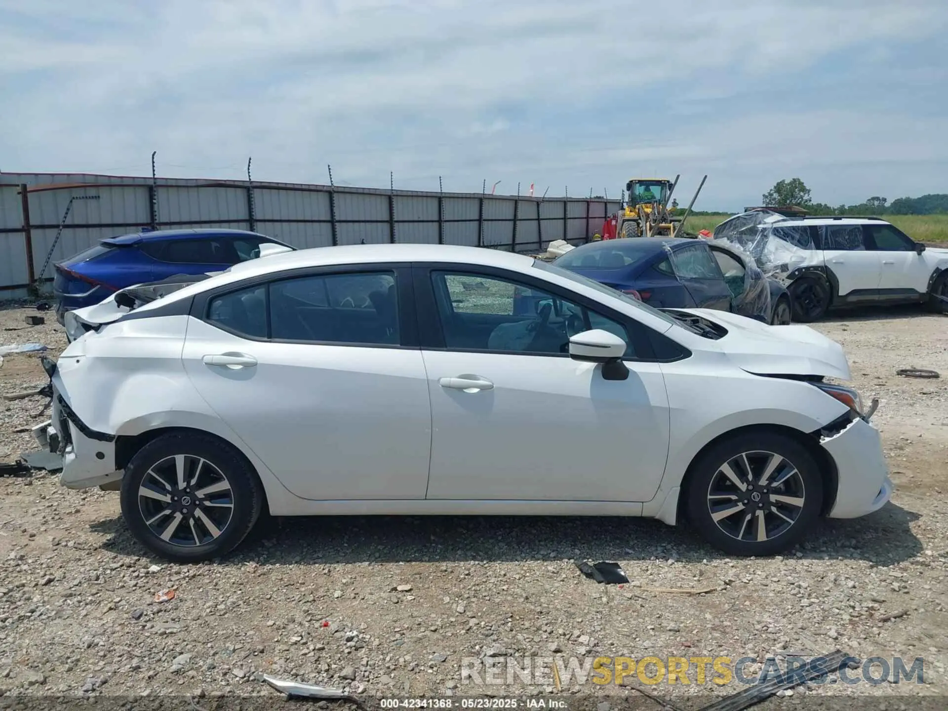 14 Photograph of a damaged car 3N1CN8EV8LL882210 NISSAN VERSA 2020