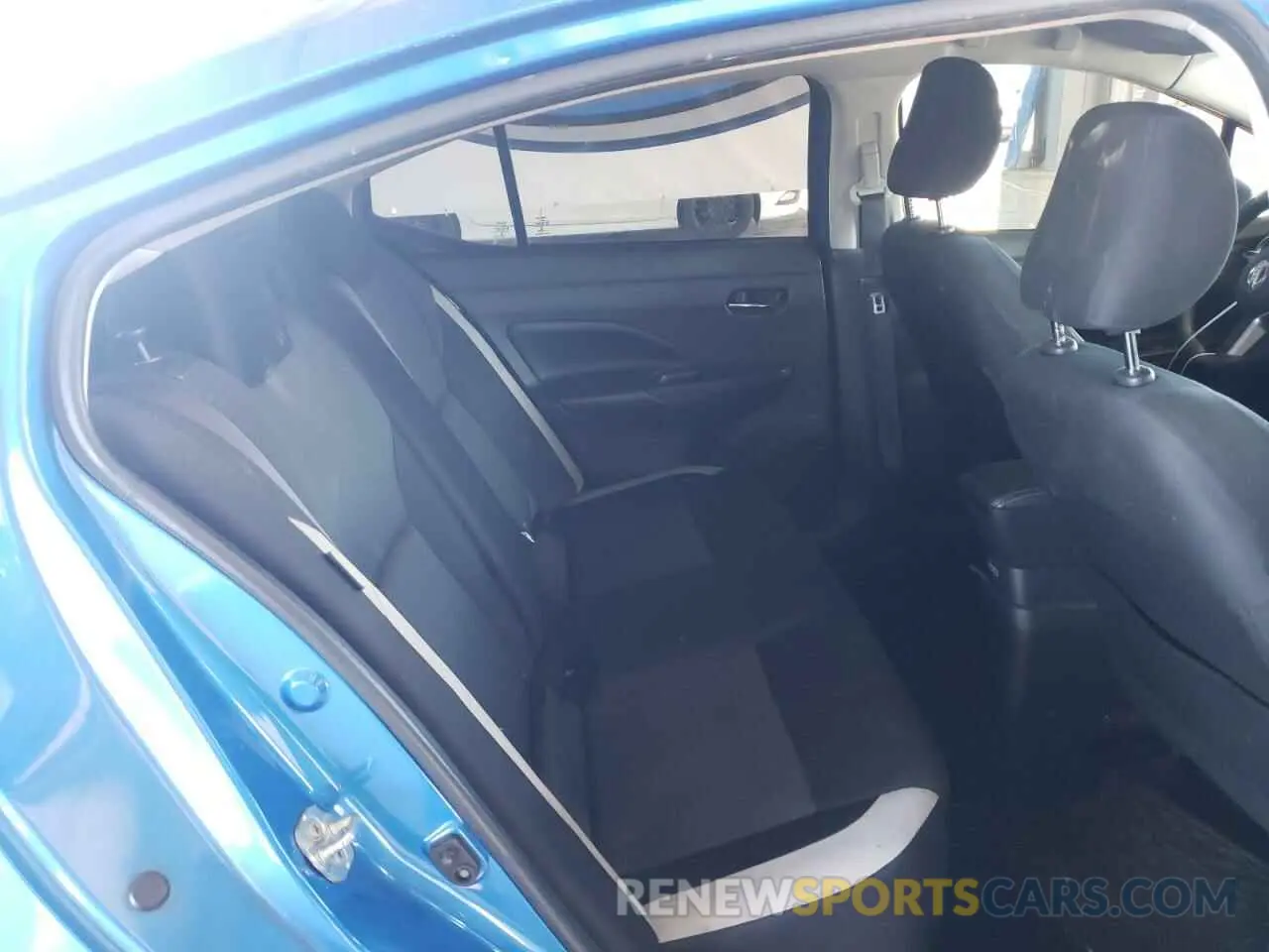 10 Photograph of a damaged car 3N1CN8EV9LL817592 NISSAN VERSA 2020