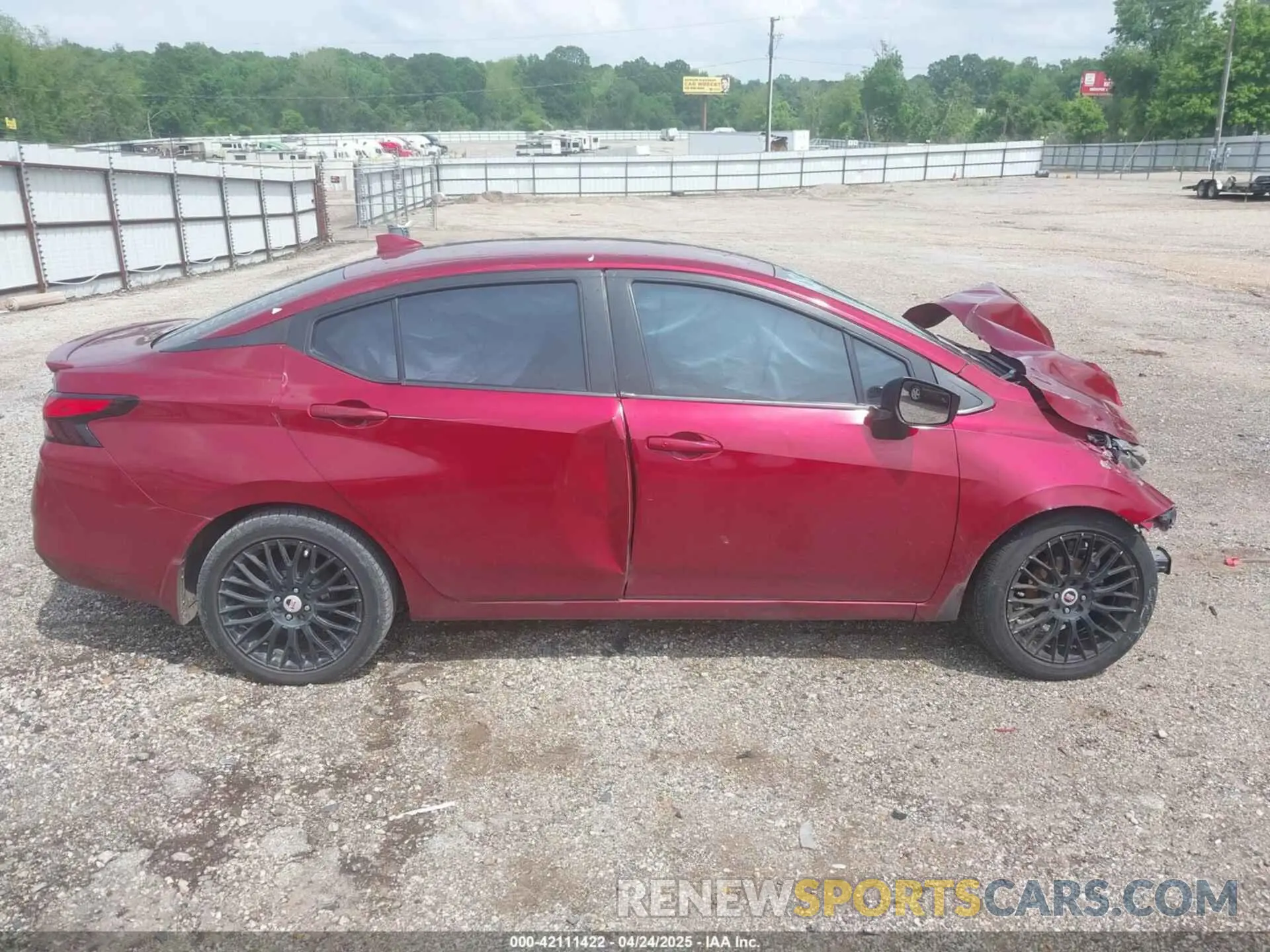 14 Photograph of a damaged car 3N1CN8FV0LL805376 NISSAN VERSA 2020