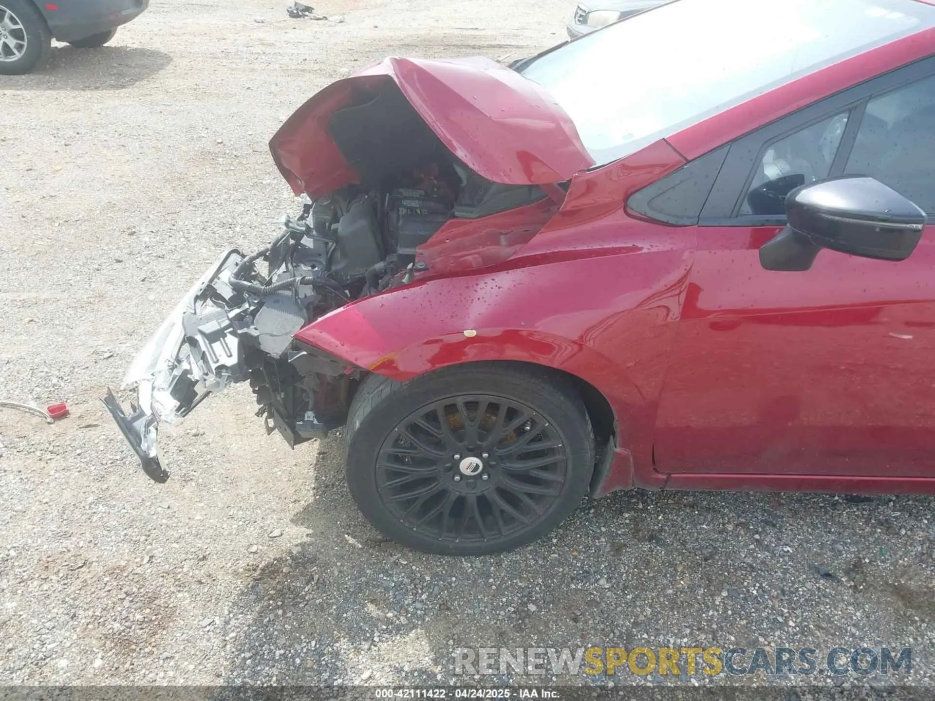 19 Photograph of a damaged car 3N1CN8FV0LL805376 NISSAN VERSA 2020