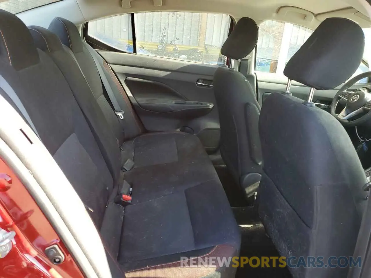 10 Photograph of a damaged car 3N1CN8FV0LL812313 NISSAN VERSA 2020