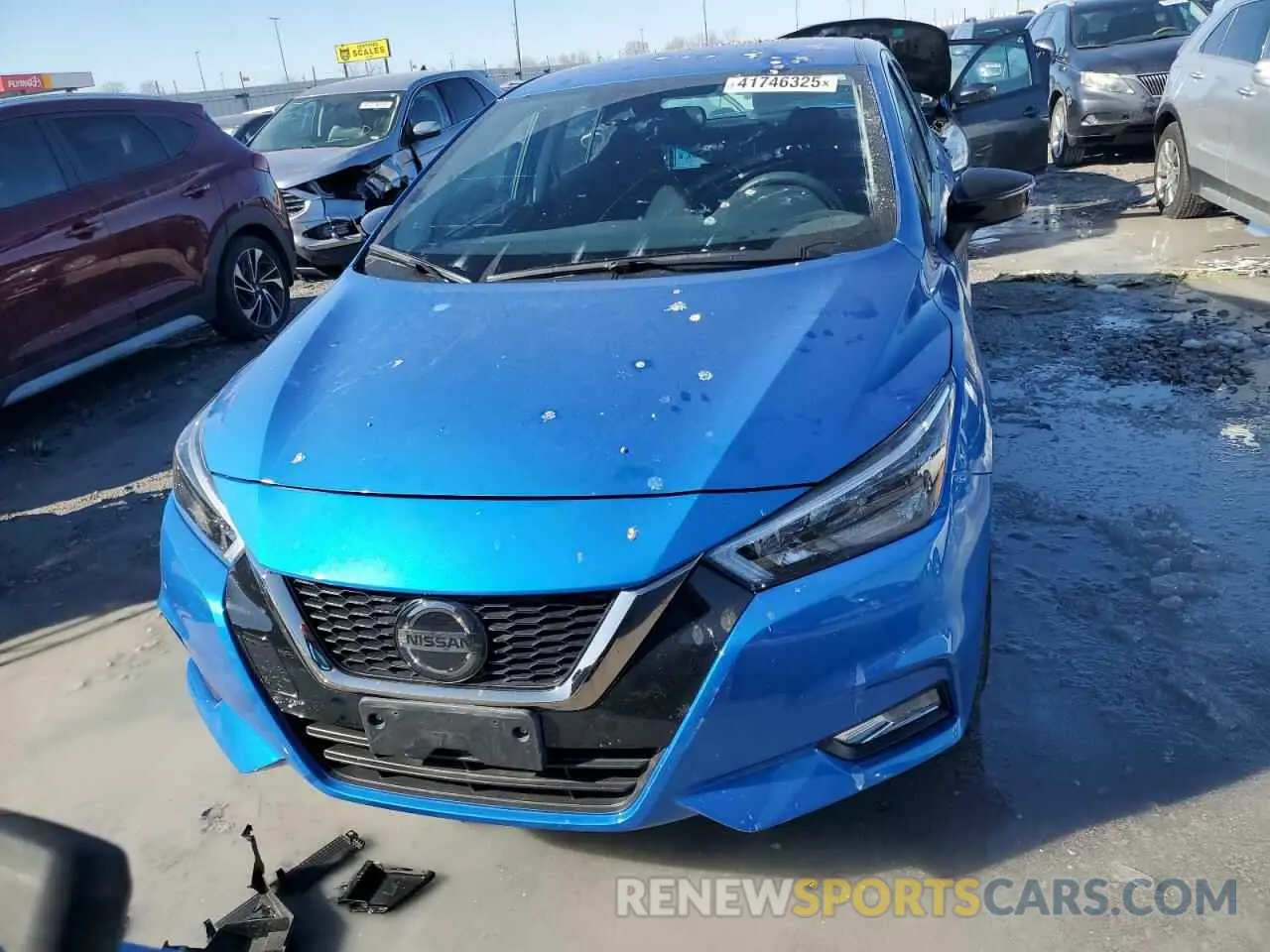 5 Photograph of a damaged car 3N1CN8FV0LL846641 NISSAN VERSA 2020