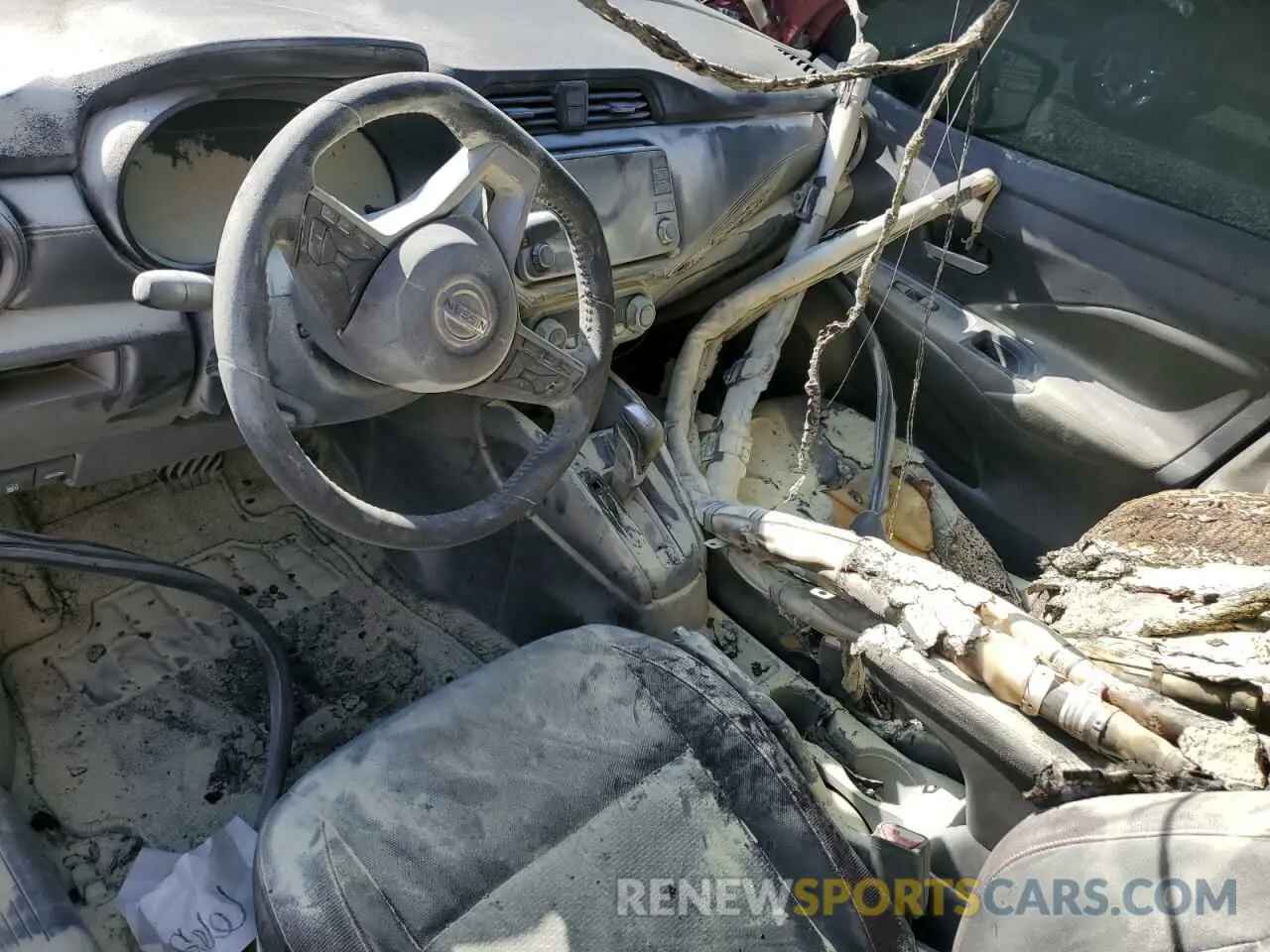 8 Photograph of a damaged car 3N1CN8FV1LL808187 NISSAN VERSA 2020