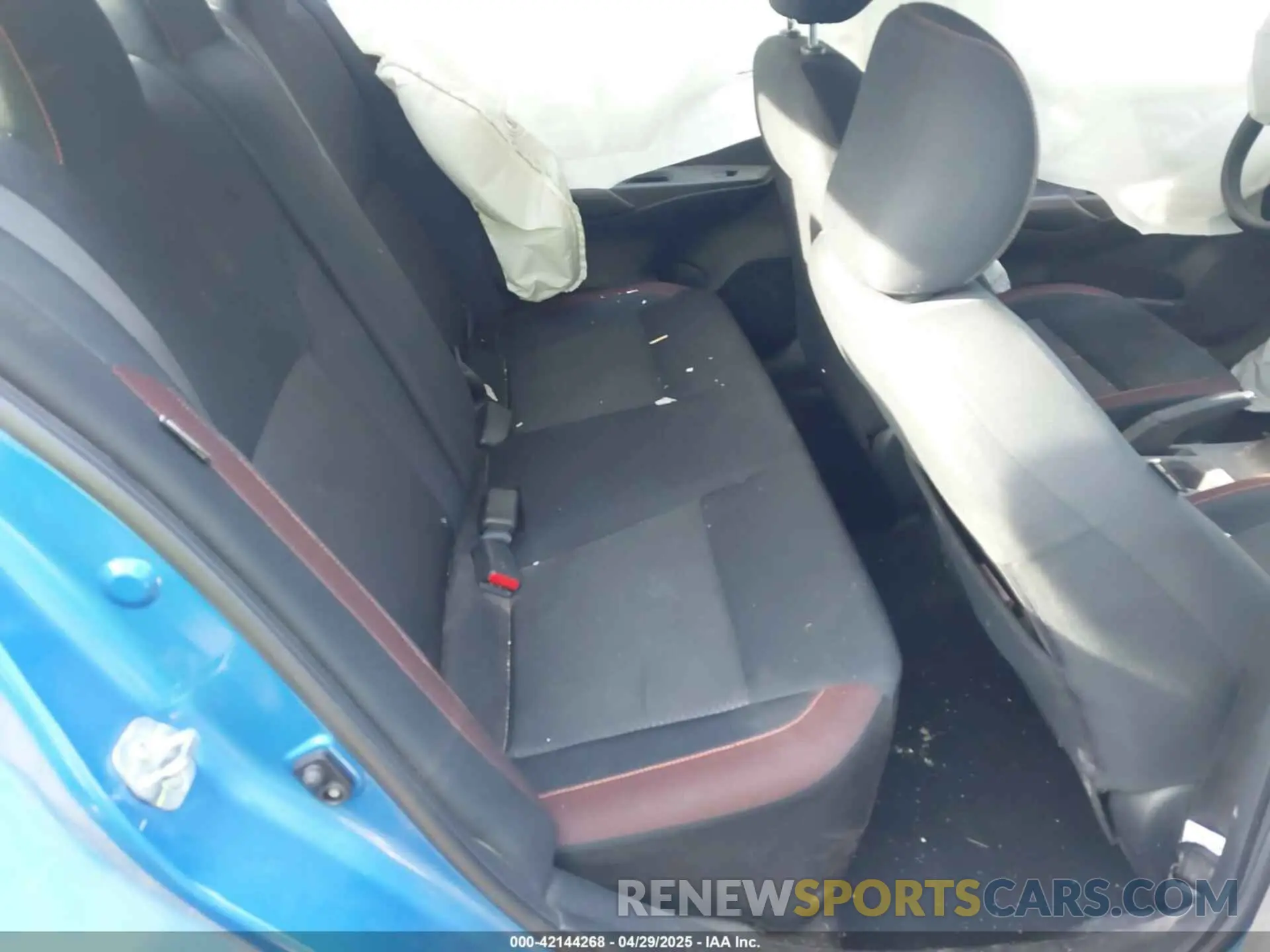 8 Photograph of a damaged car 3N1CN8FV1LL808464 NISSAN VERSA 2020