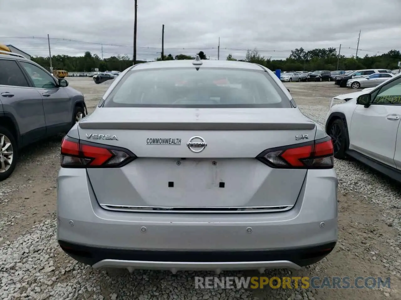 6 Photograph of a damaged car 3N1CN8FV1LL810604 NISSAN VERSA 2020