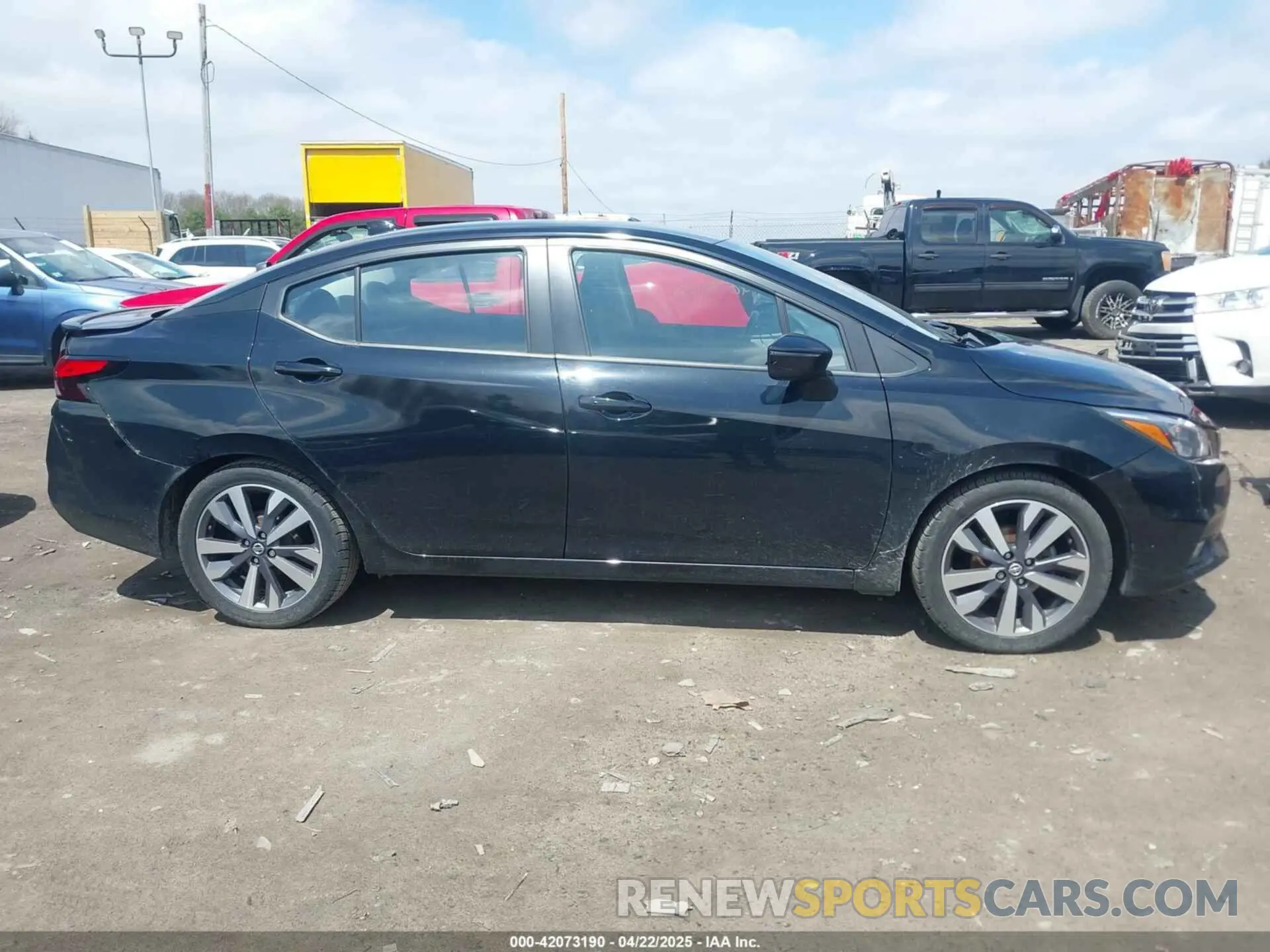 13 Photograph of a damaged car 3N1CN8FV2LL800745 NISSAN VERSA 2020