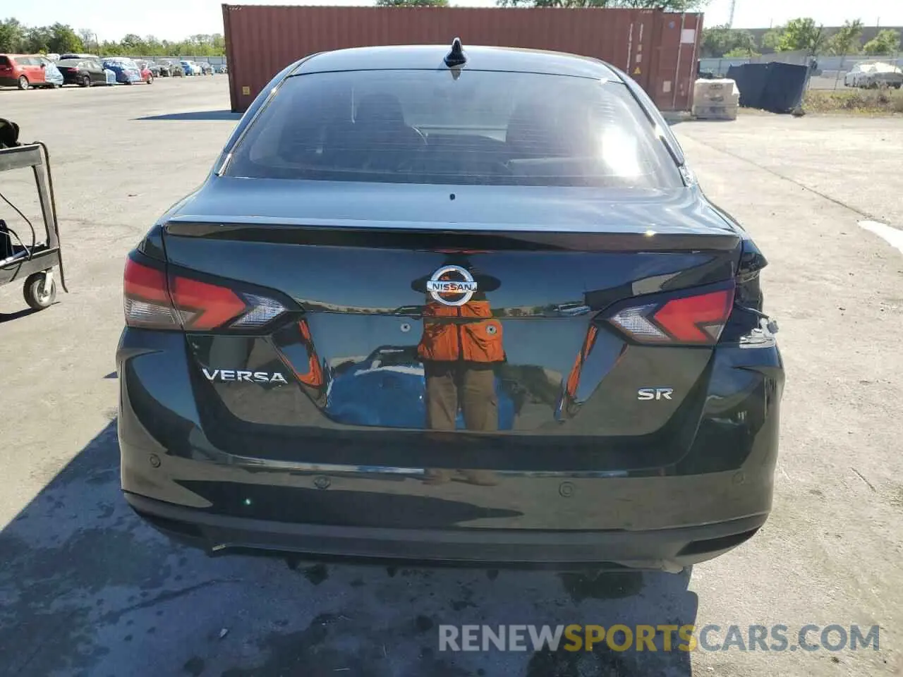 6 Photograph of a damaged car 3N1CN8FV3LL825704 NISSAN VERSA 2020