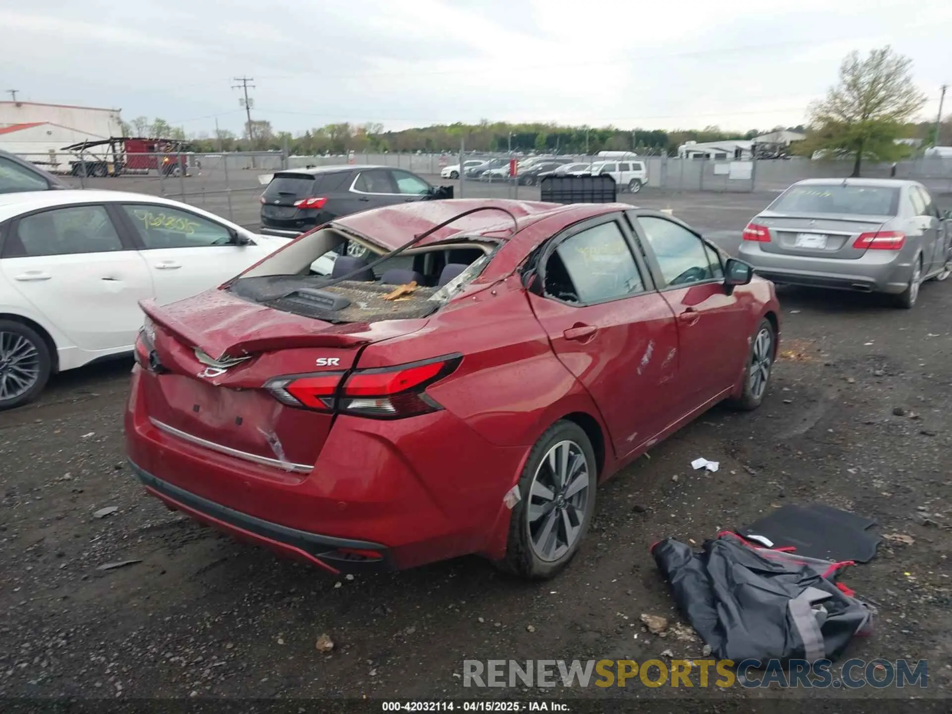 4 Photograph of a damaged car 3N1CN8FV5LL842908 NISSAN VERSA 2020