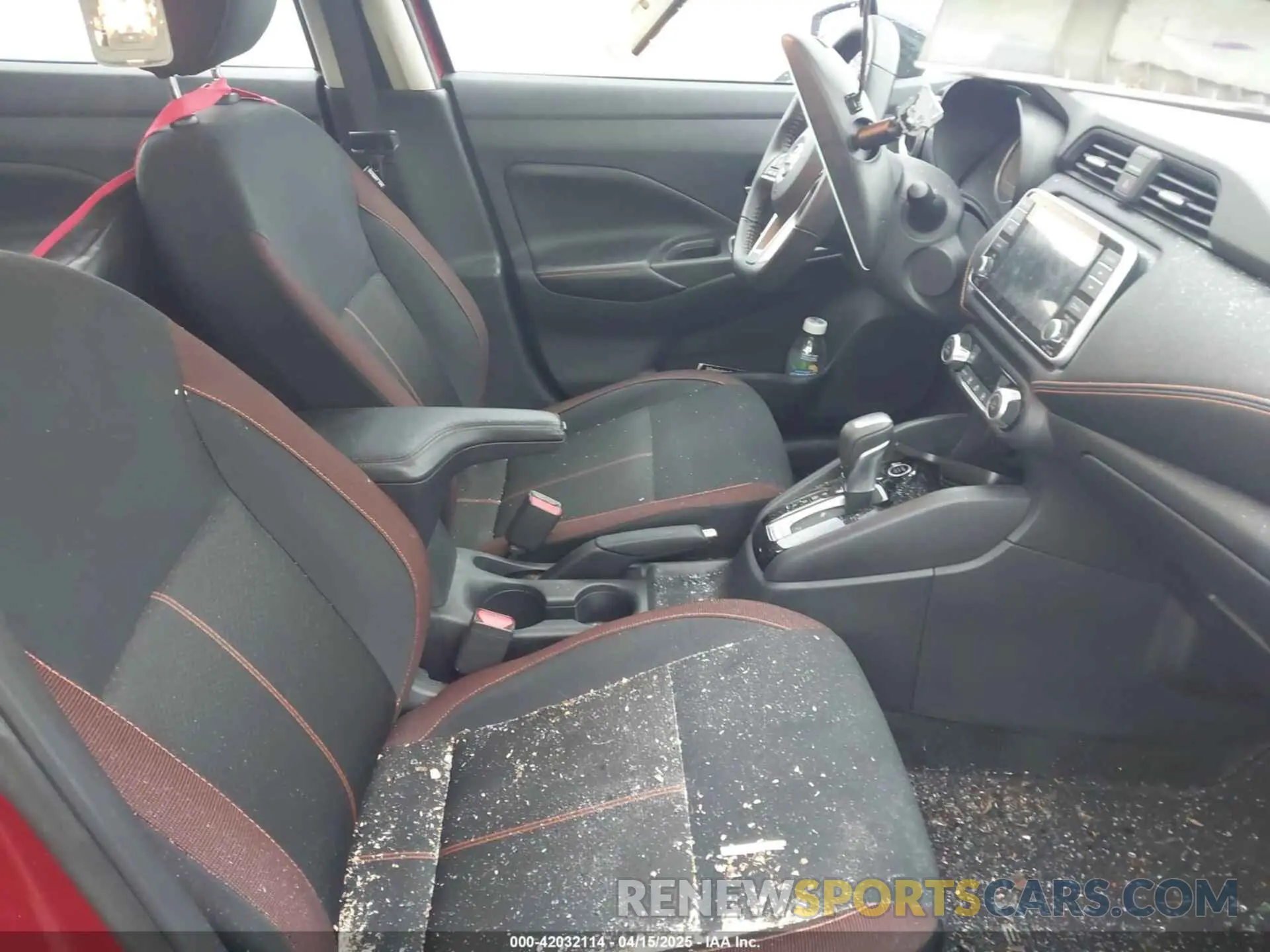 5 Photograph of a damaged car 3N1CN8FV5LL842908 NISSAN VERSA 2020