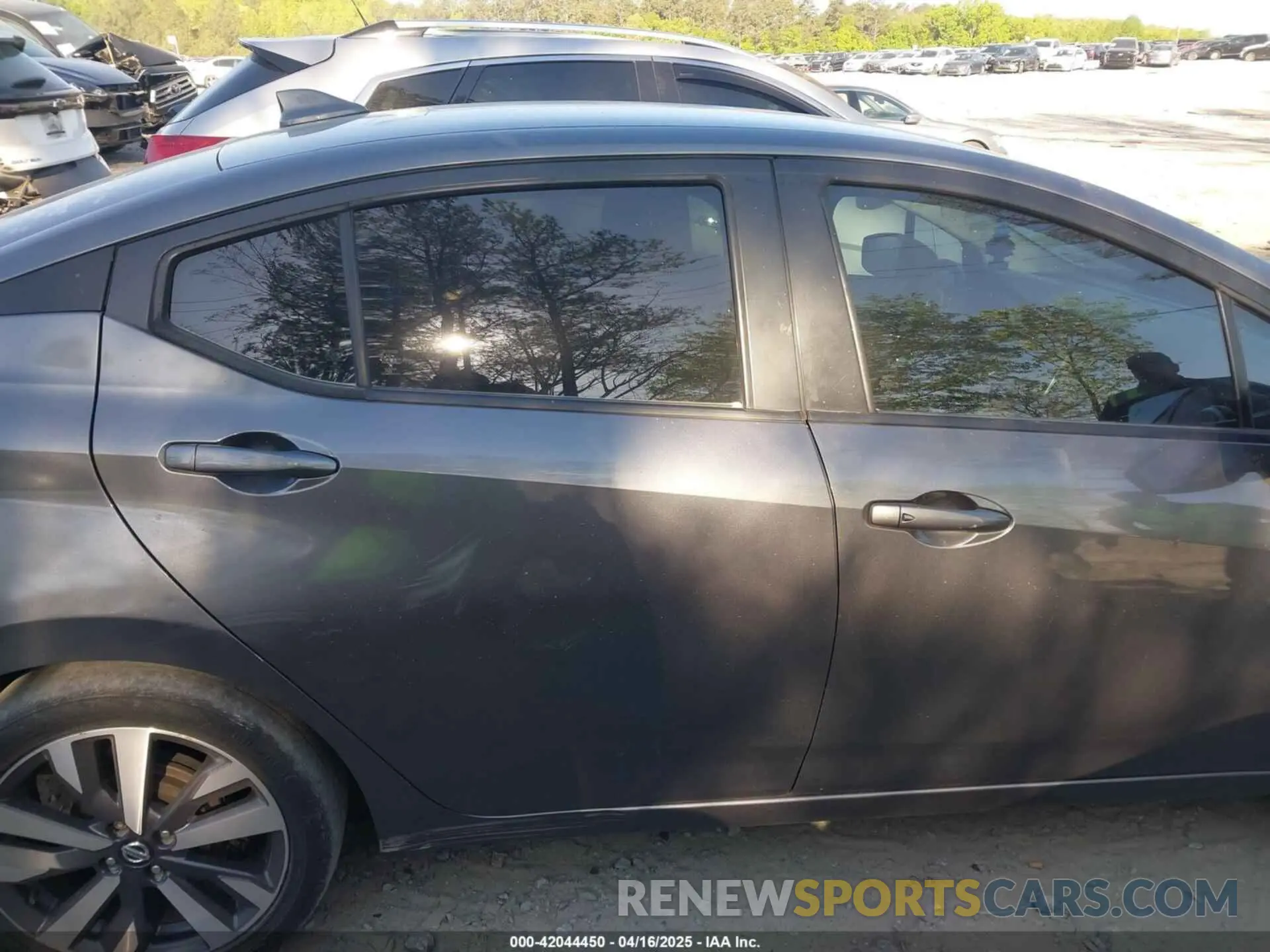 12 Photograph of a damaged car 3N1CN8FV5LL891249 NISSAN VERSA 2020