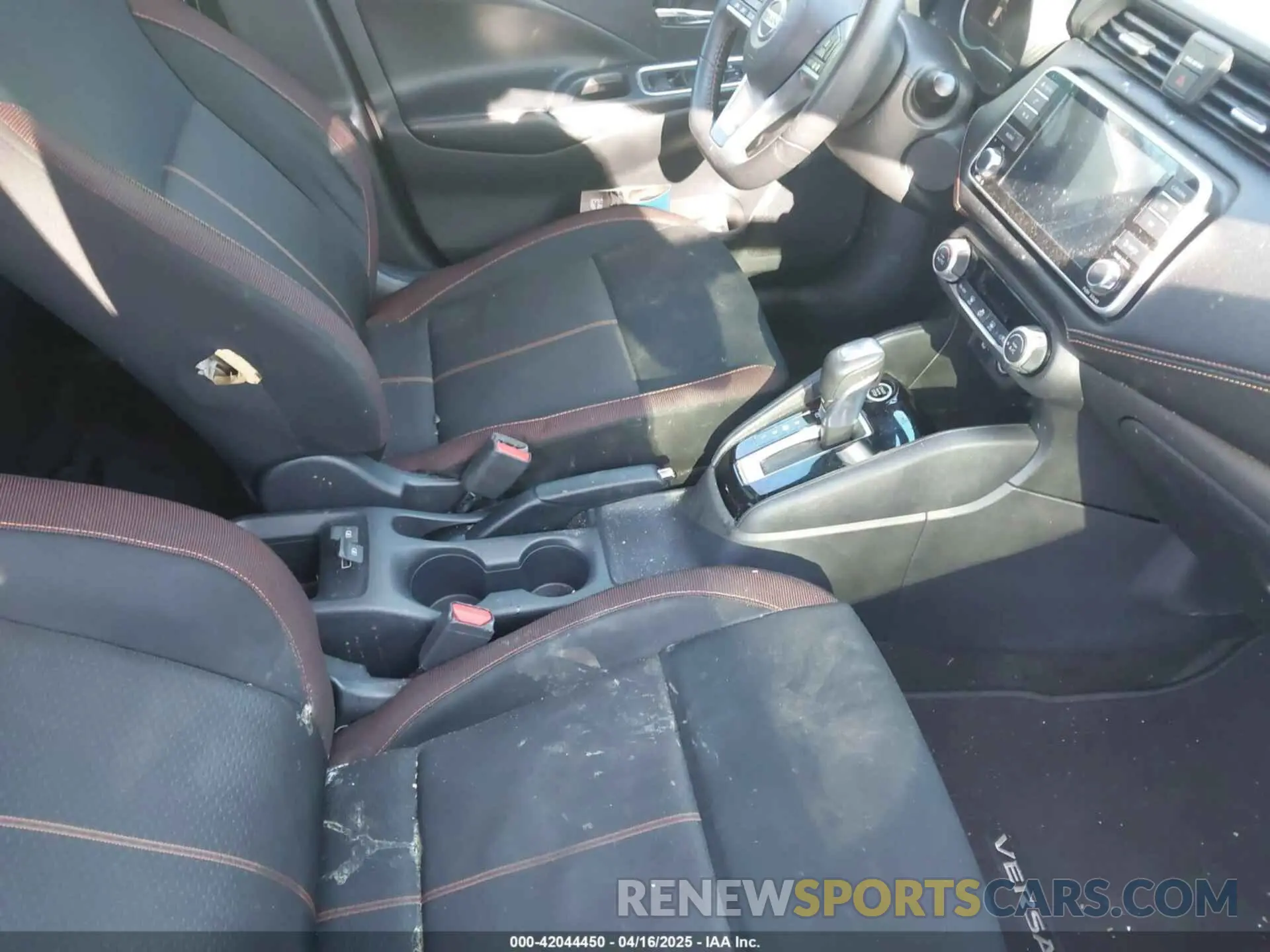 5 Photograph of a damaged car 3N1CN8FV5LL891249 NISSAN VERSA 2020