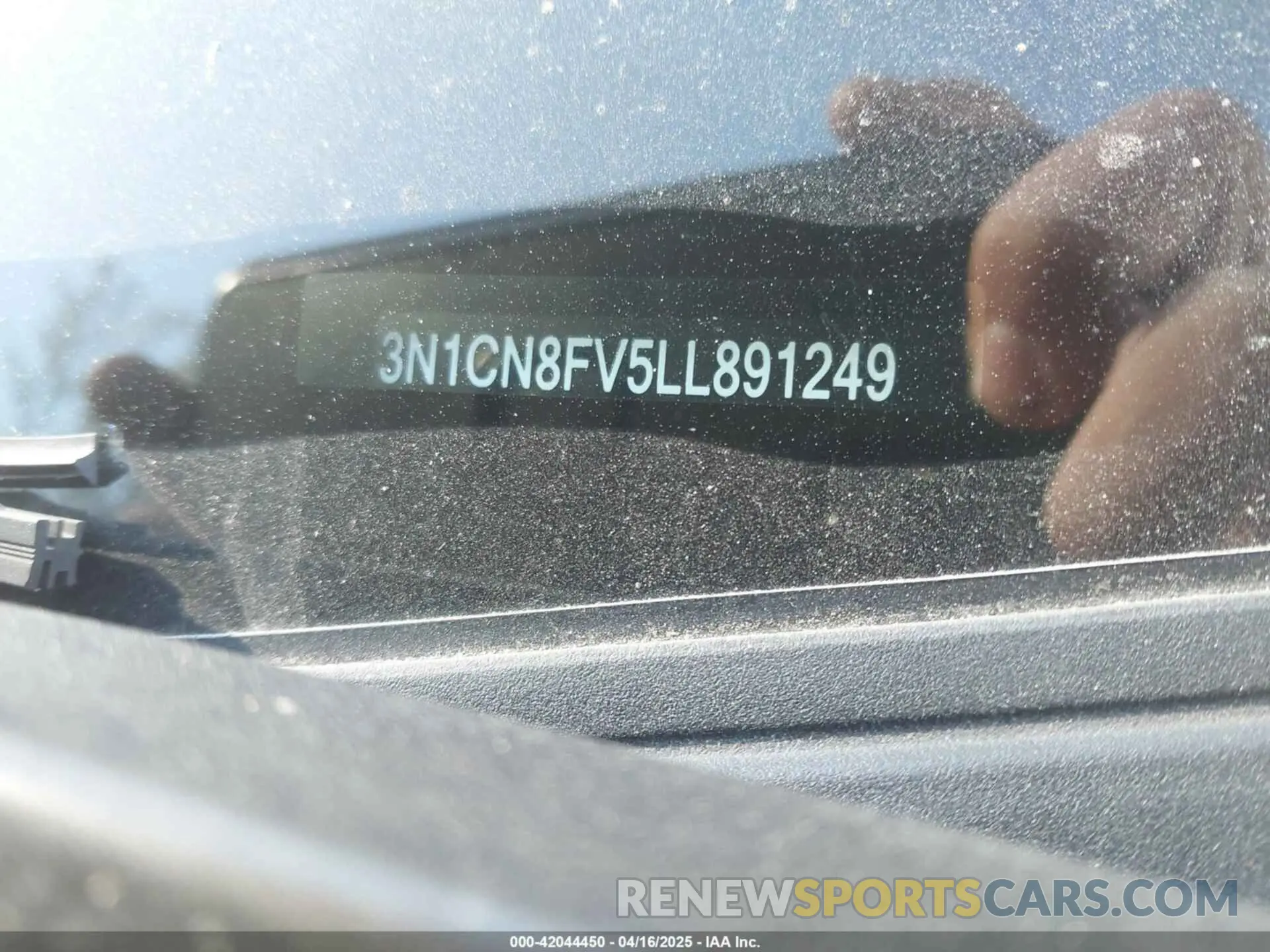9 Photograph of a damaged car 3N1CN8FV5LL891249 NISSAN VERSA 2020