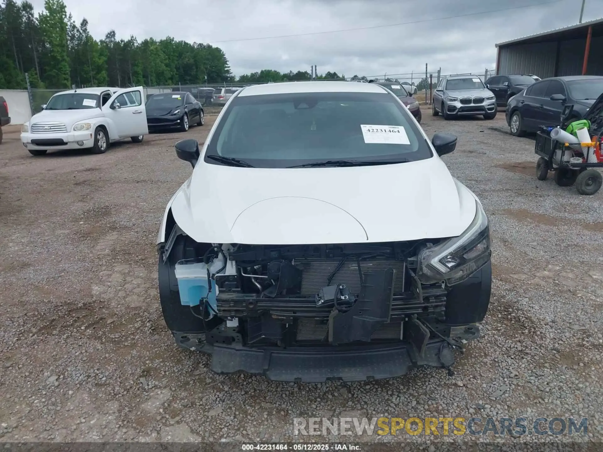 13 Photograph of a damaged car 3N1CN8FV6LL901769 NISSAN VERSA 2020