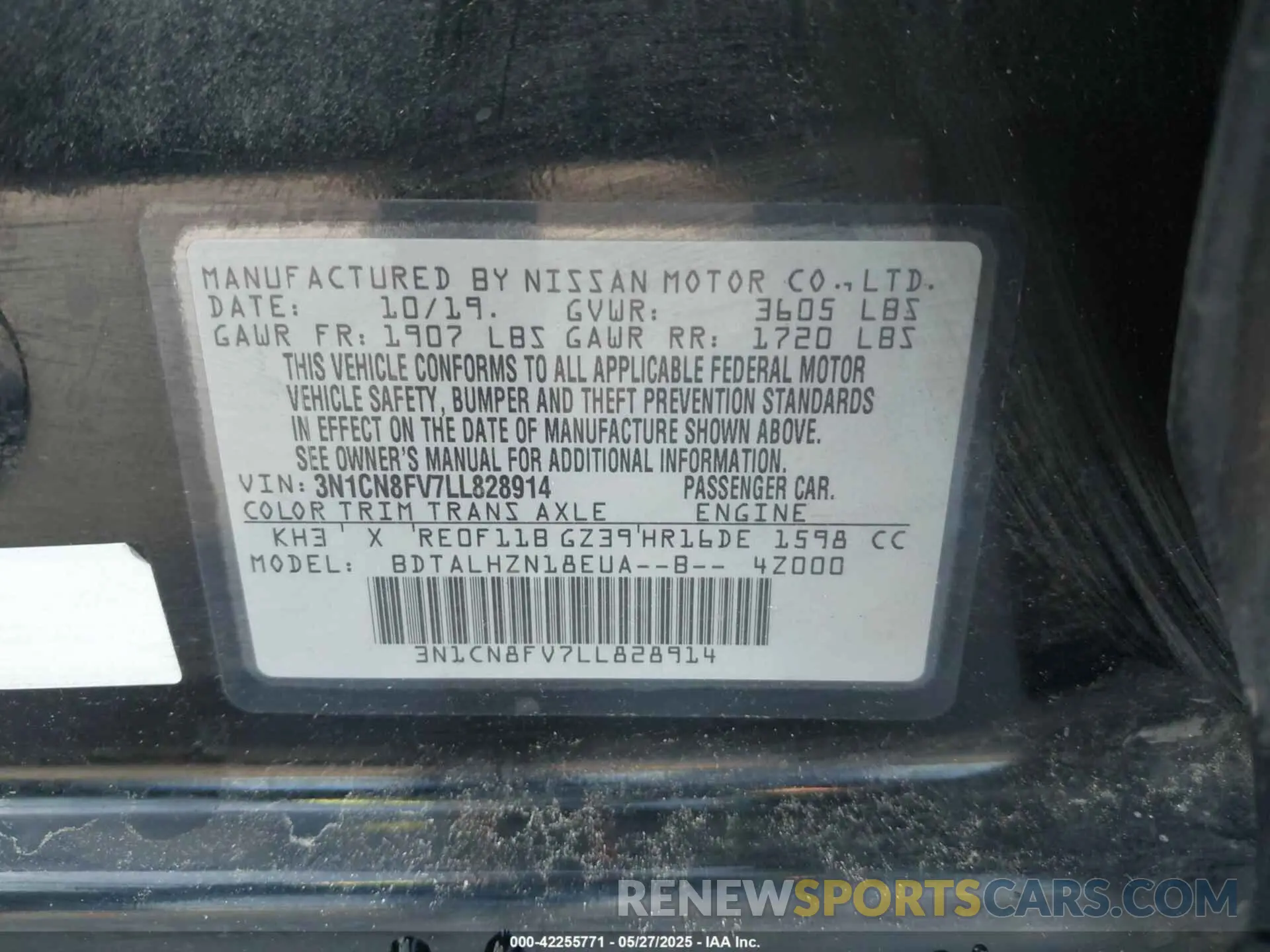 9 Photograph of a damaged car 3N1CN8FV7LL828914 NISSAN VERSA 2020