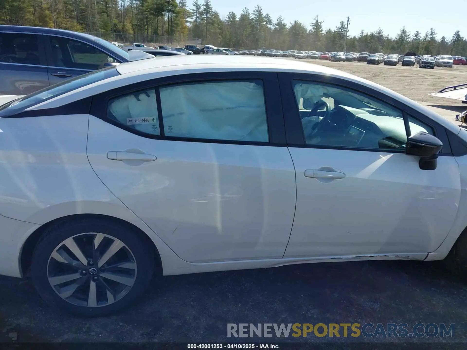 14 Photograph of a damaged car 3N1CN8FV7LL867258 NISSAN VERSA 2020