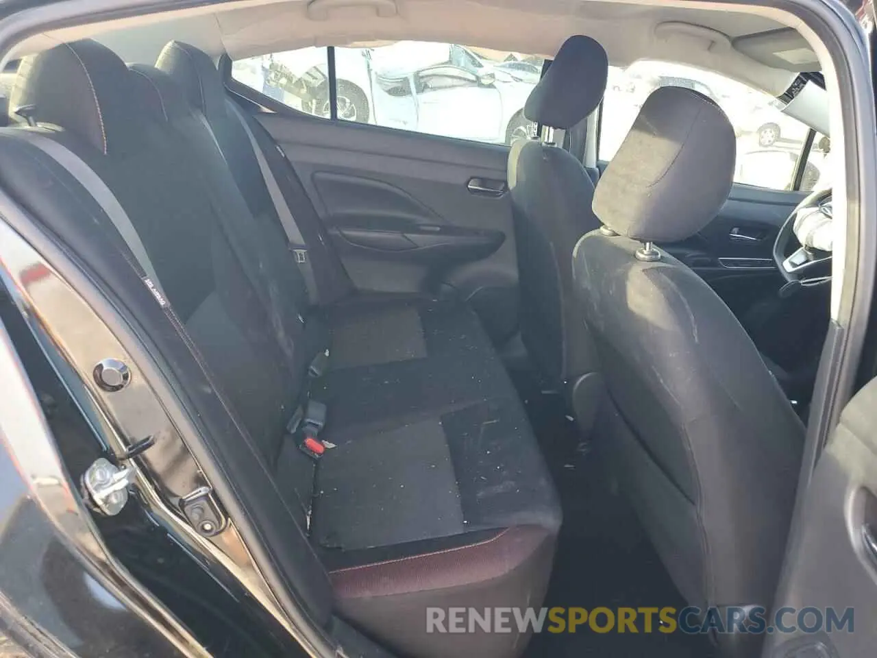 11 Photograph of a damaged car 3N1CN8FV8LL865535 NISSAN VERSA 2020