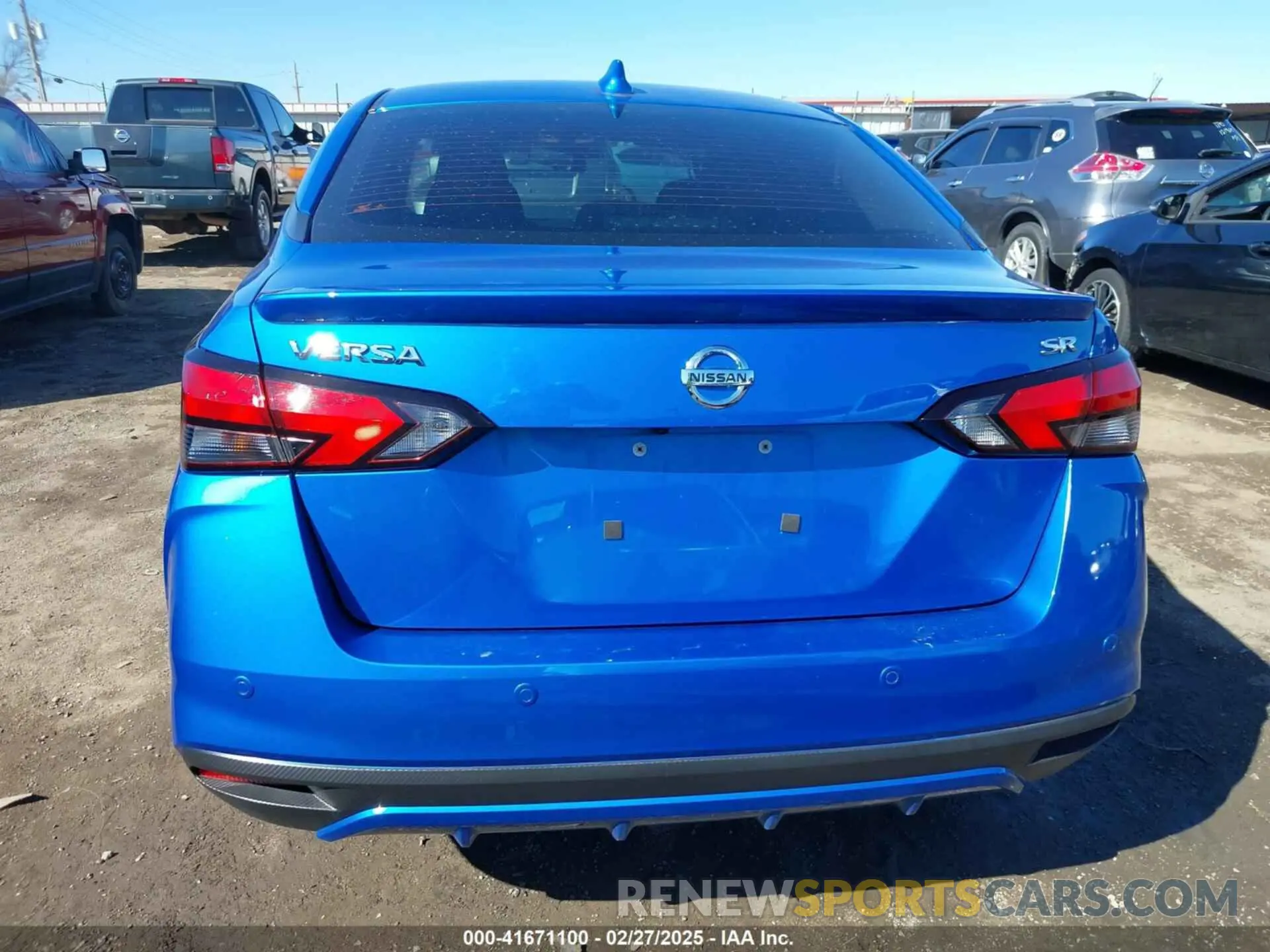 16 Photograph of a damaged car 3N1CN8FV9LL894736 NISSAN VERSA 2020