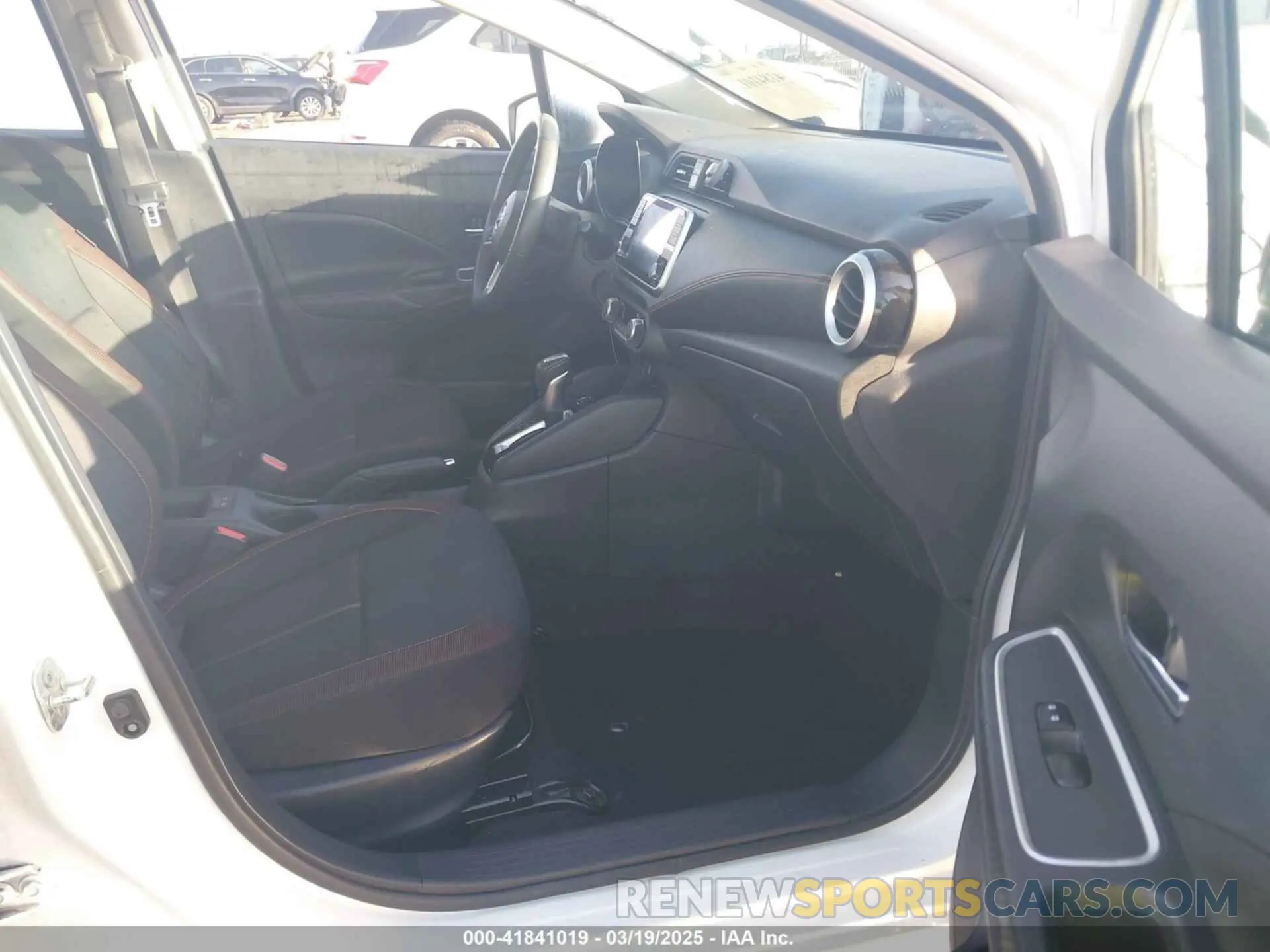 5 Photograph of a damaged car 3N1CN8FVXLL868937 NISSAN VERSA 2020