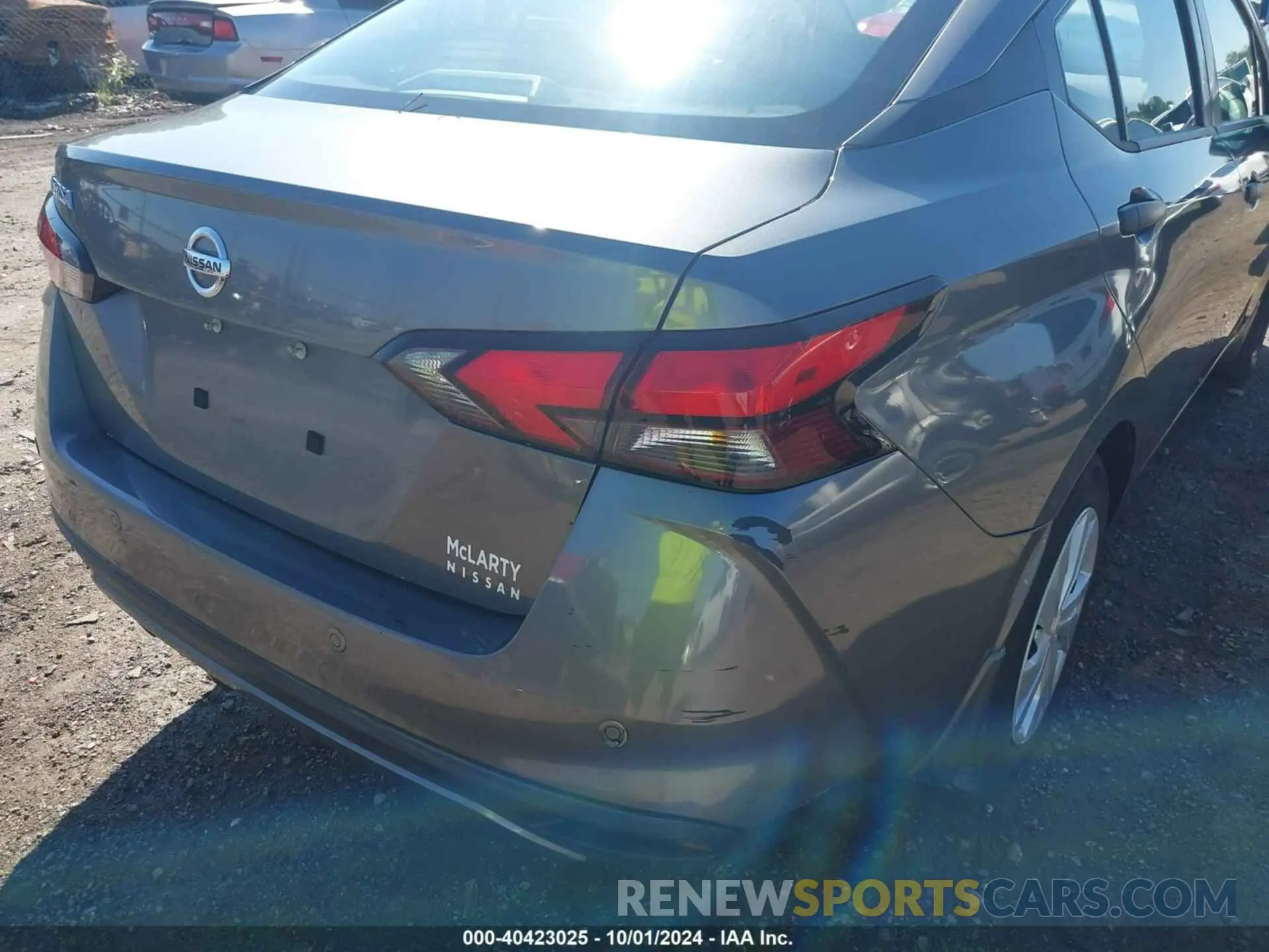 6 Photograph of a damaged car 3N1CN8BV3ML879656 NISSAN VERSA 2021
