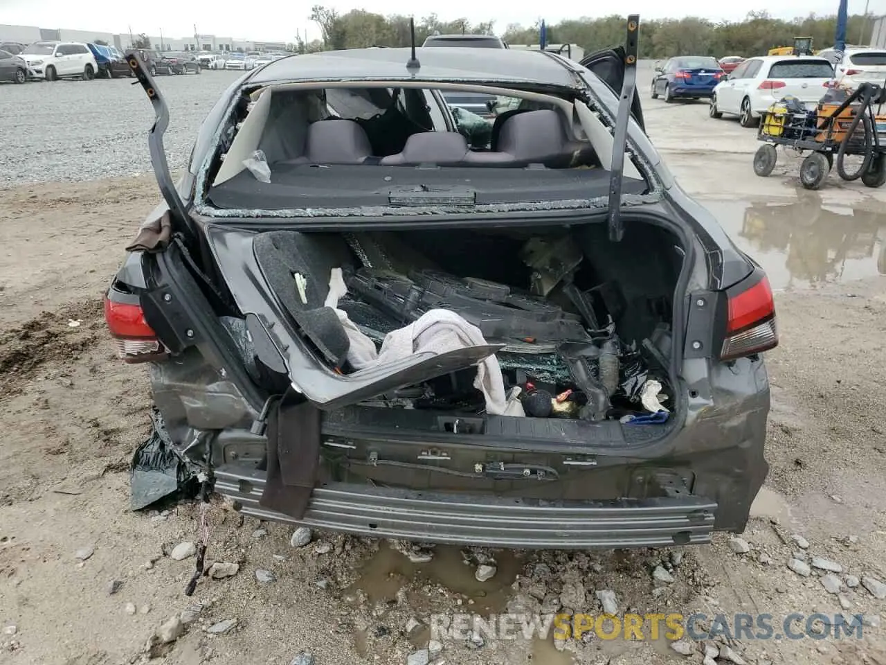 6 Photograph of a damaged car 3N1CN8BV7ML897495 NISSAN VERSA 2021