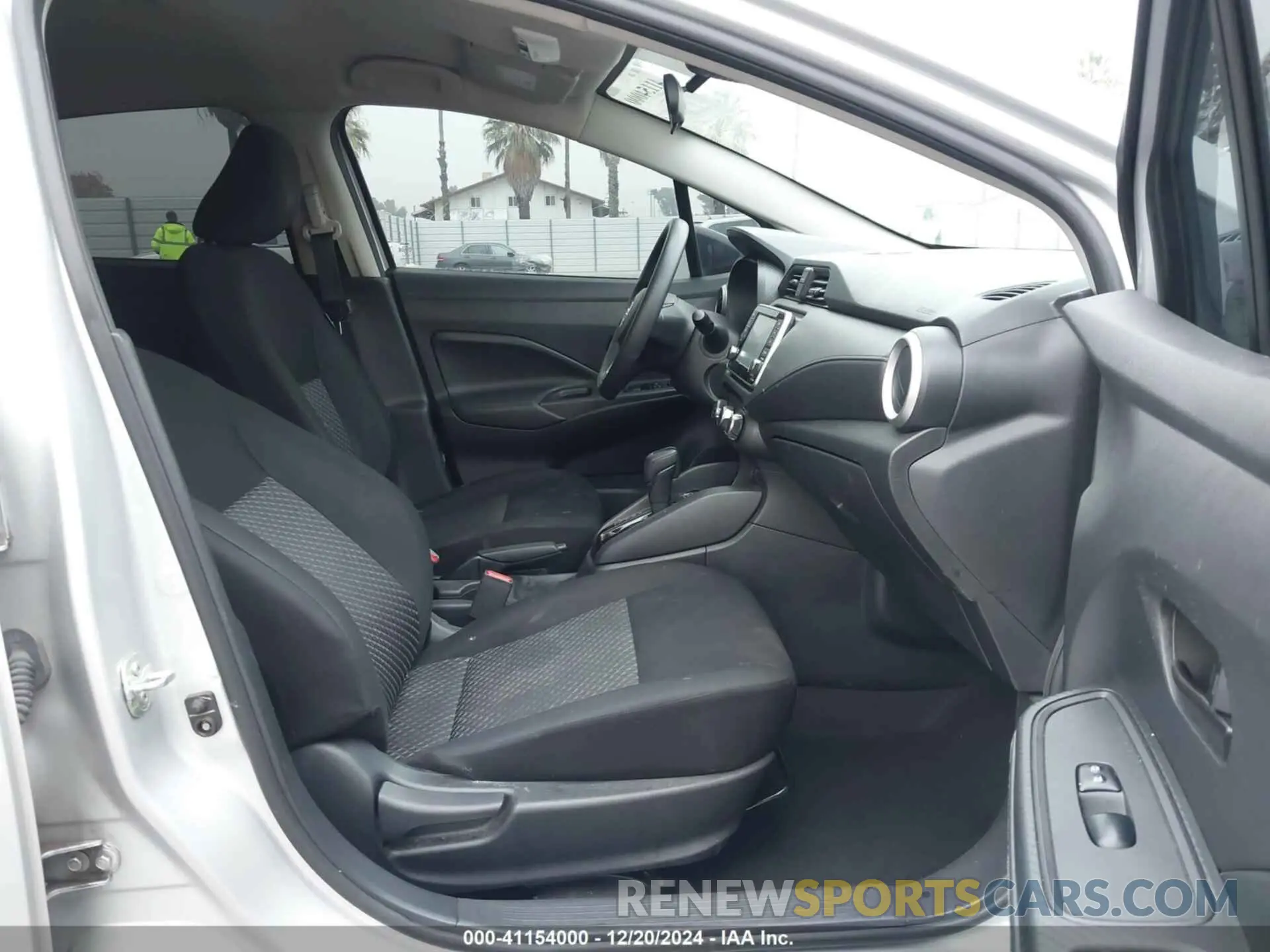 5 Photograph of a damaged car 3N1CN8DV0ML907474 NISSAN VERSA 2021