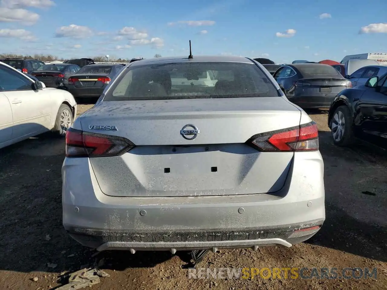 6 Photograph of a damaged car 3N1CN8DV0ML908186 NISSAN VERSA 2021
