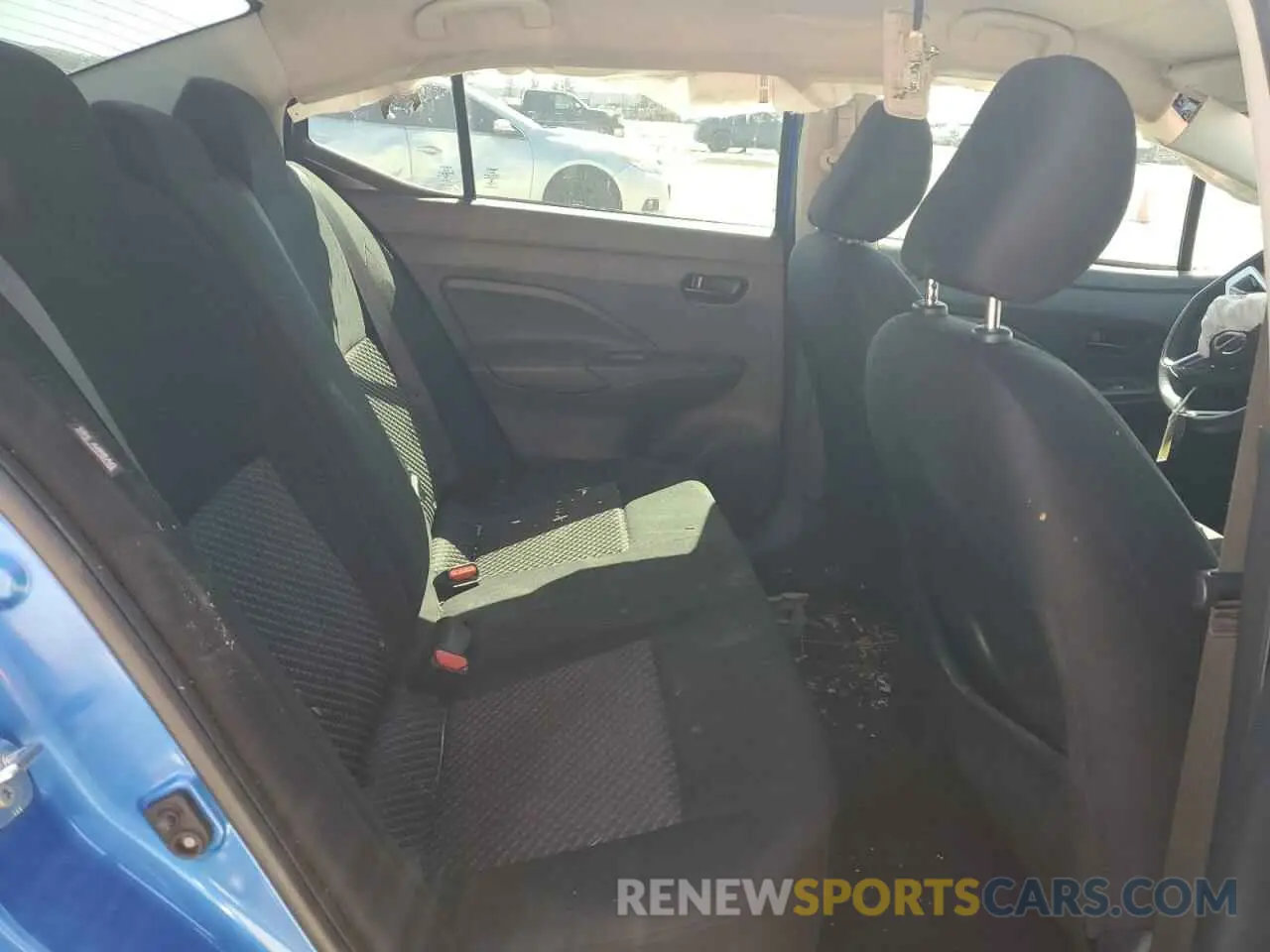 10 Photograph of a damaged car 3N1CN8DV0ML909662 NISSAN VERSA 2021