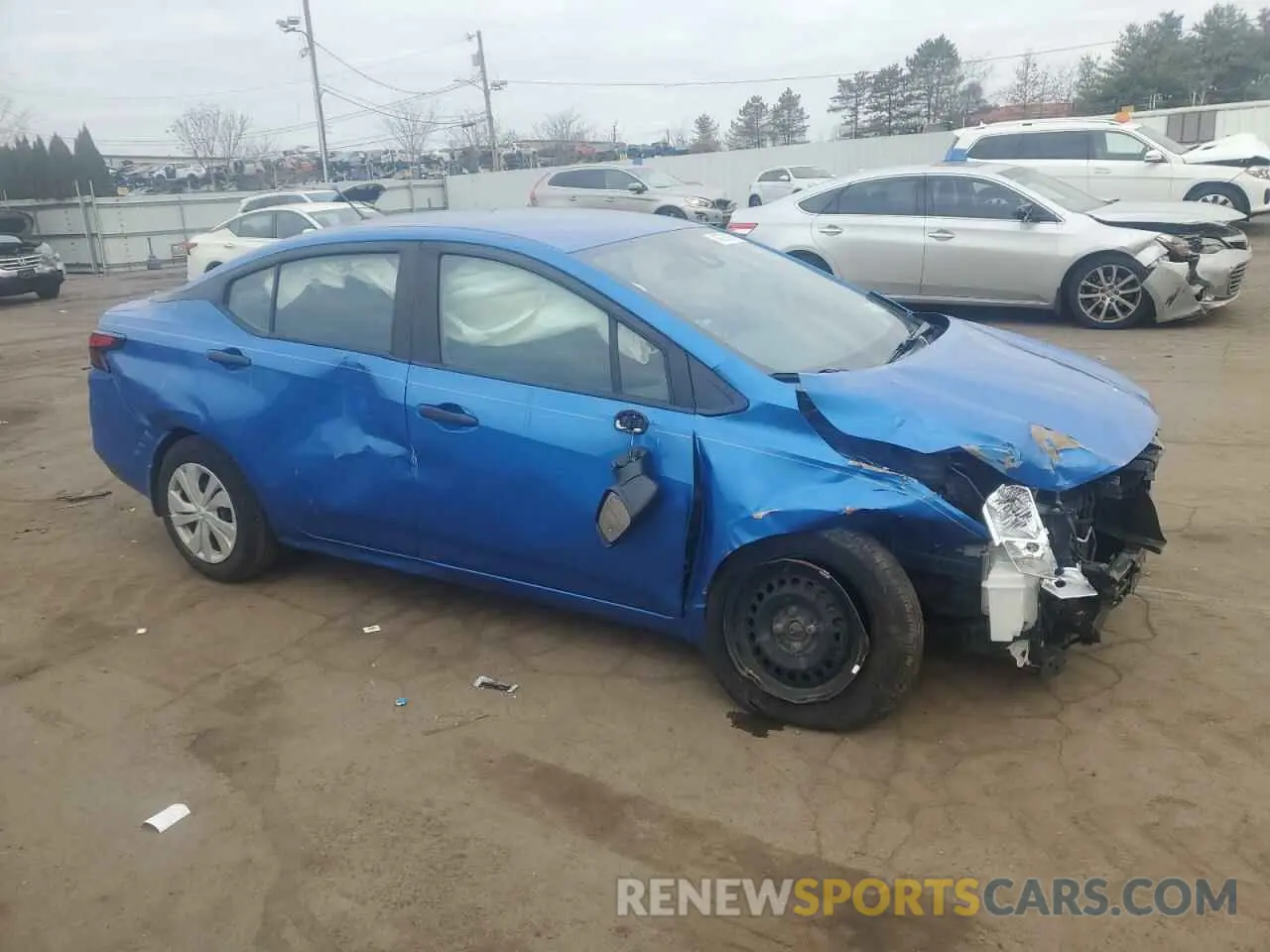 4 Photograph of a damaged car 3N1CN8DV2ML904656 NISSAN VERSA 2021