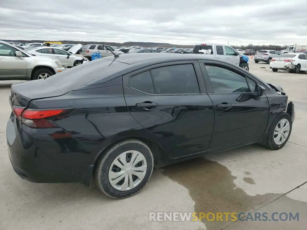 3 Photograph of a damaged car 3N1CN8DV3ML821771 NISSAN VERSA 2021