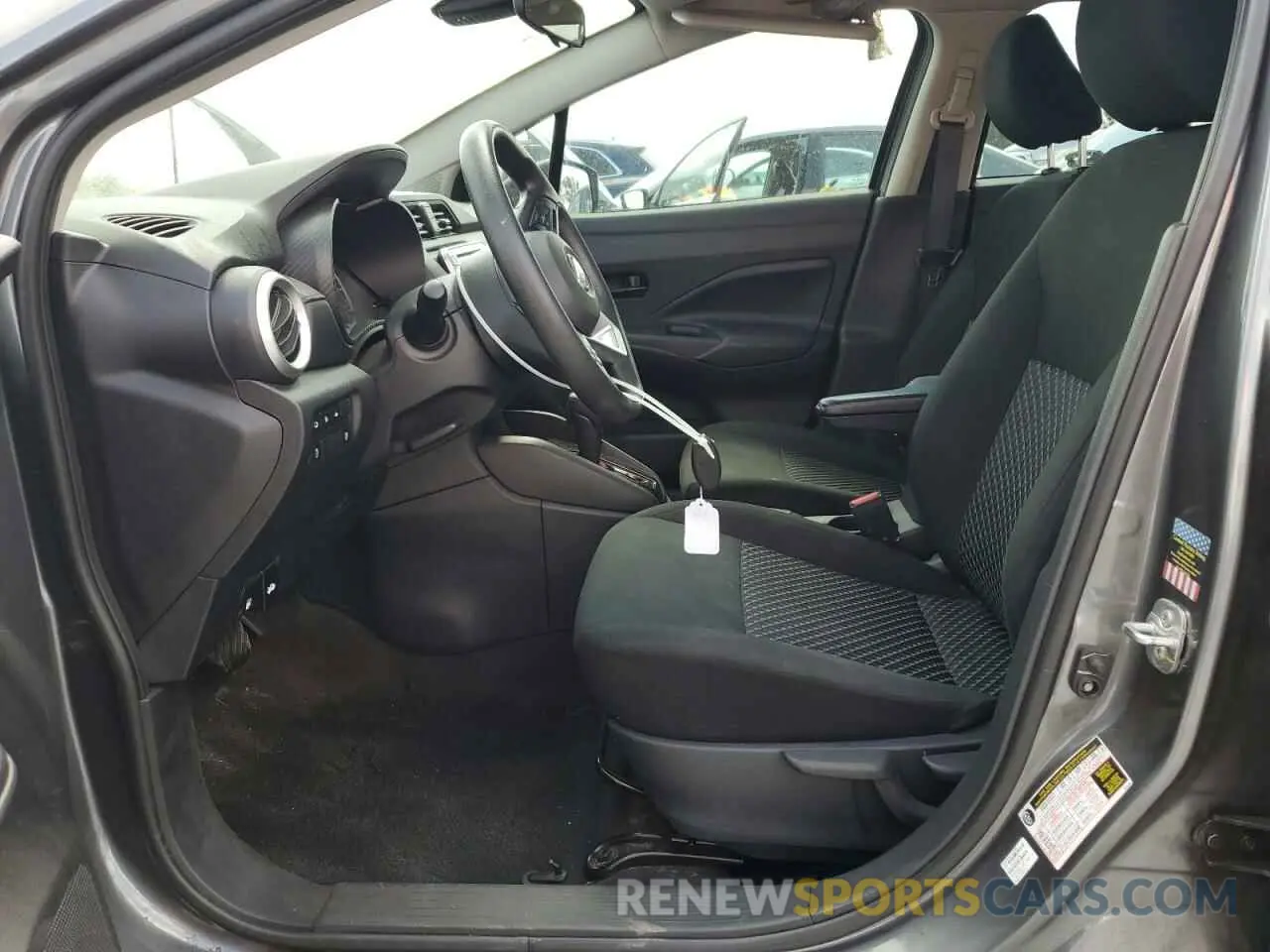 7 Photograph of a damaged car 3N1CN8DV3ML906514 NISSAN VERSA 2021