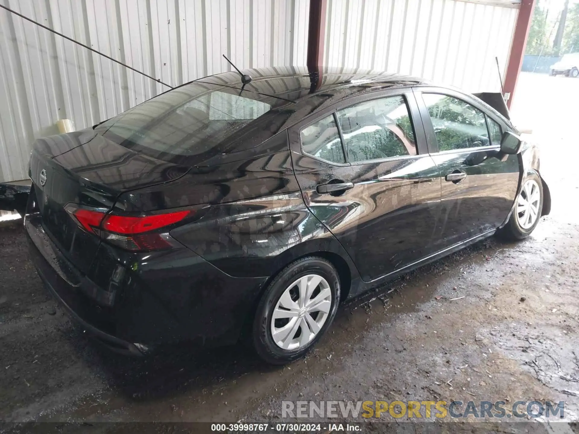 4 Photograph of a damaged car 3N1CN8DV4ML805837 NISSAN VERSA 2021
