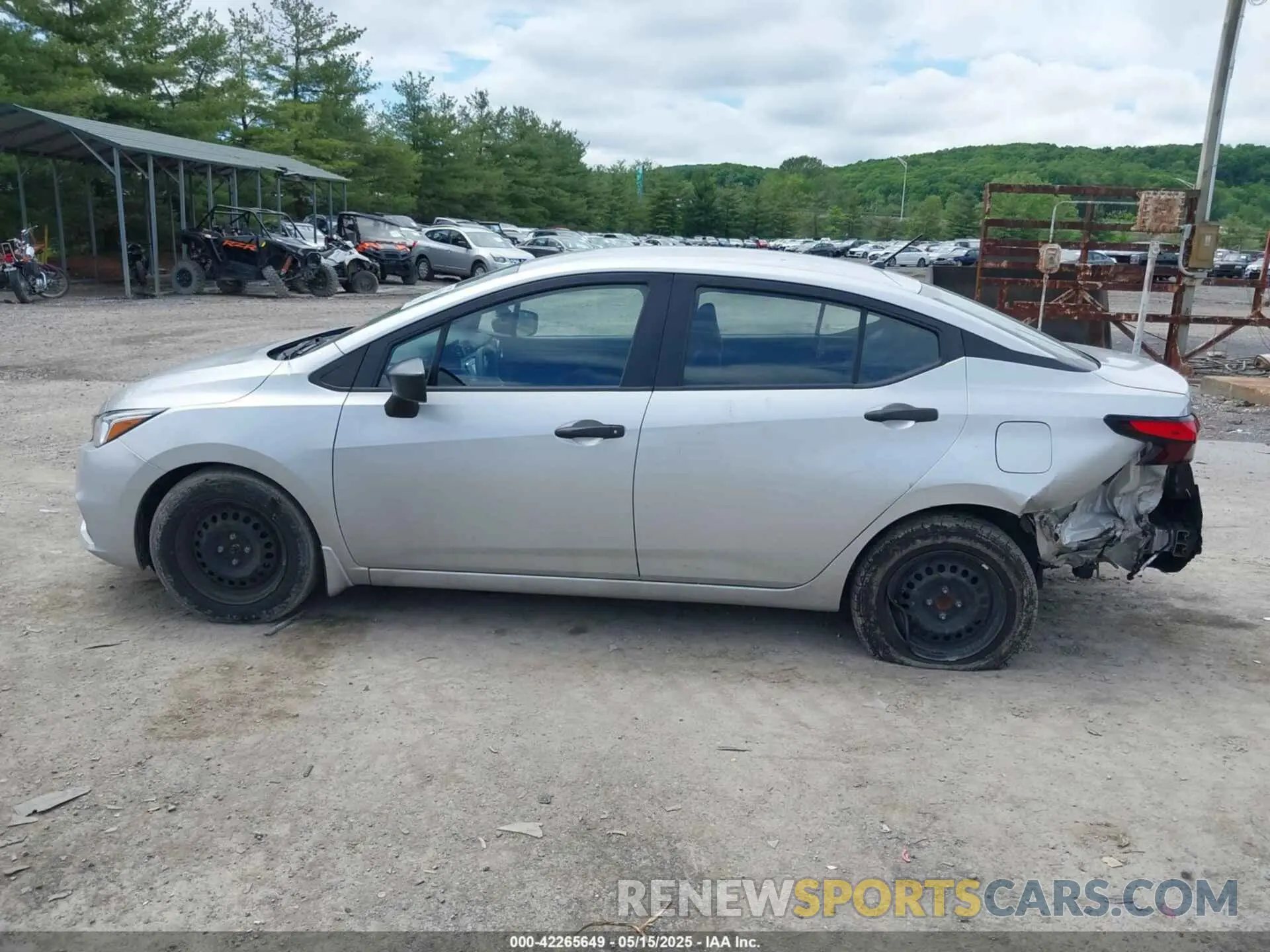 15 Photograph of a damaged car 3N1CN8DV4ML809483 NISSAN VERSA 2021