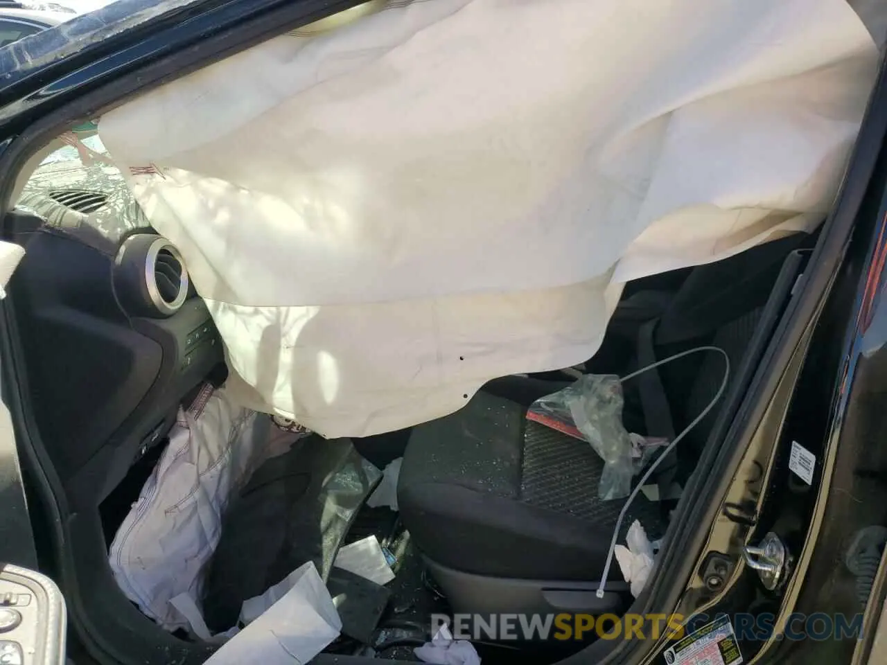 7 Photograph of a damaged car 3N1CN8DV4ML822119 NISSAN VERSA 2021
