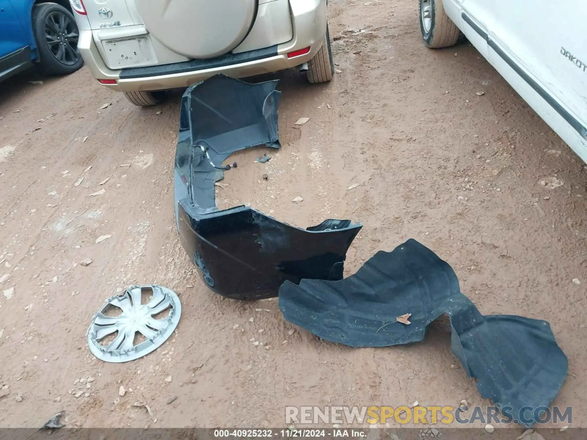 12 Photograph of a damaged car 3N1CN8DV5ML812117 NISSAN VERSA 2021
