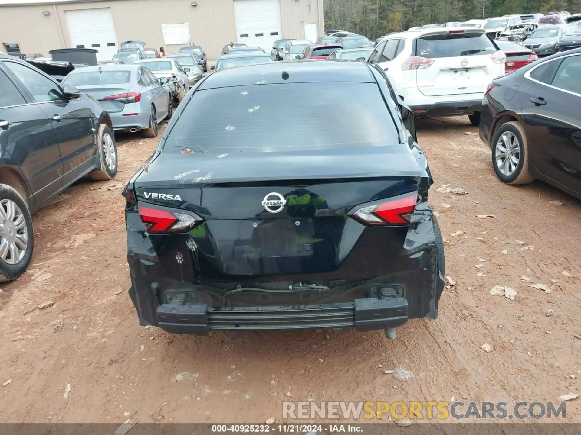 17 Photograph of a damaged car 3N1CN8DV5ML812117 NISSAN VERSA 2021