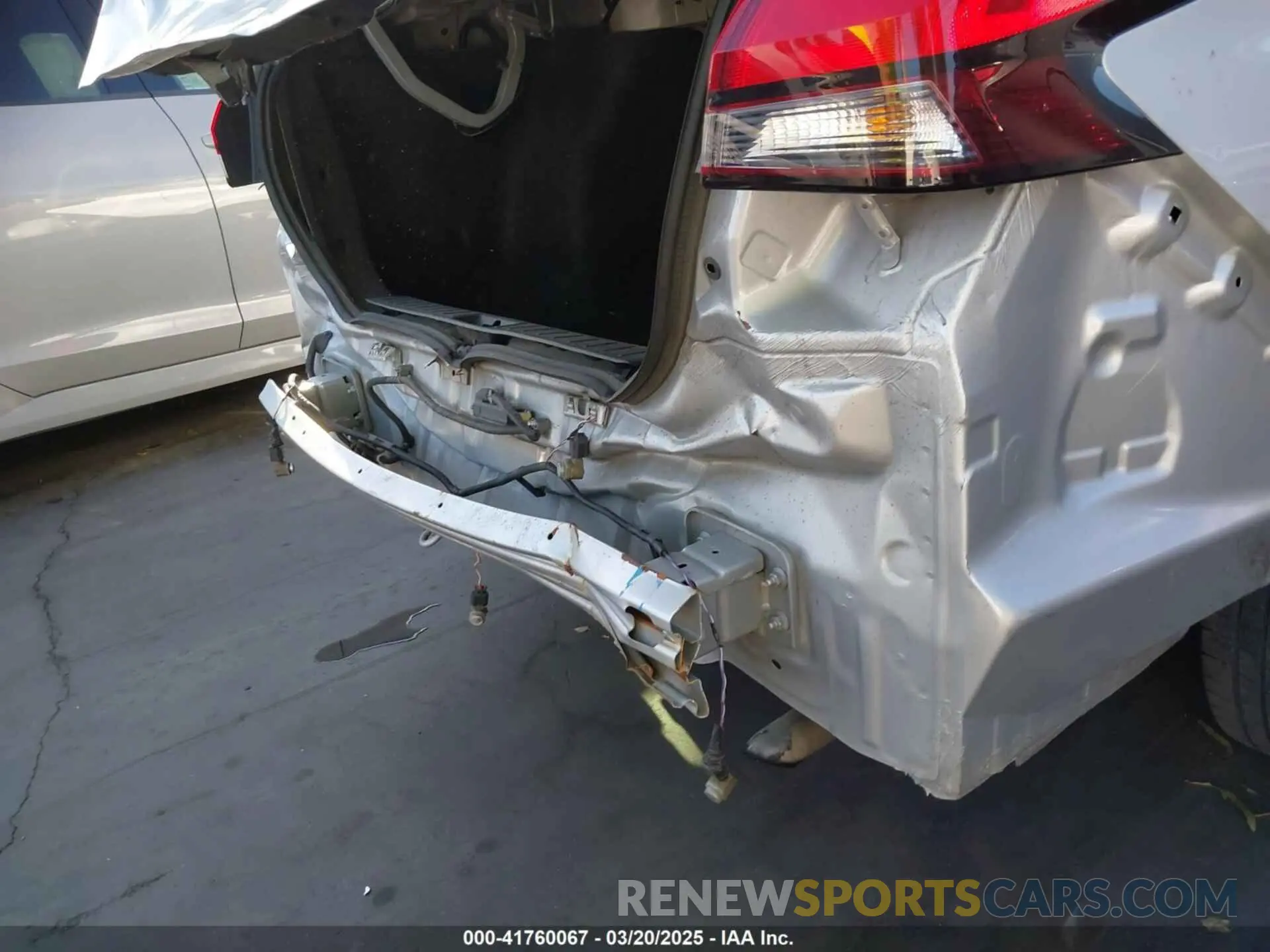 12 Photograph of a damaged car 3N1CN8DV5ML911312 NISSAN VERSA 2021