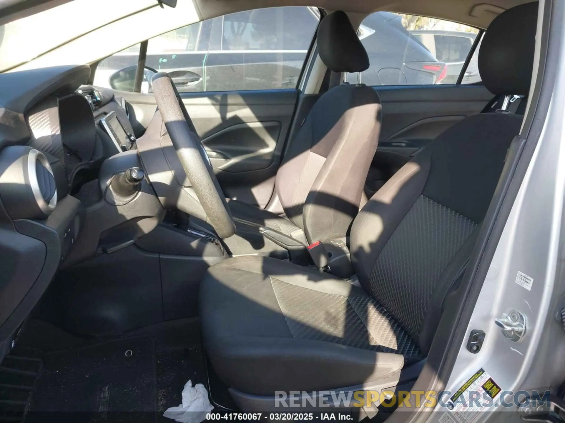 20 Photograph of a damaged car 3N1CN8DV5ML911312 NISSAN VERSA 2021