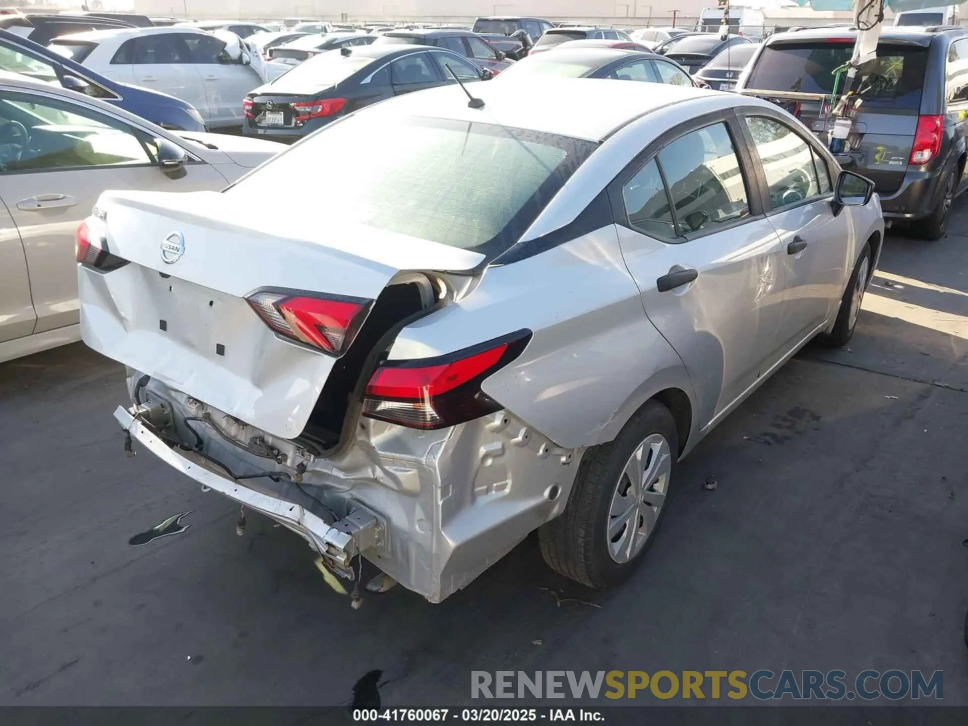 4 Photograph of a damaged car 3N1CN8DV5ML911312 NISSAN VERSA 2021