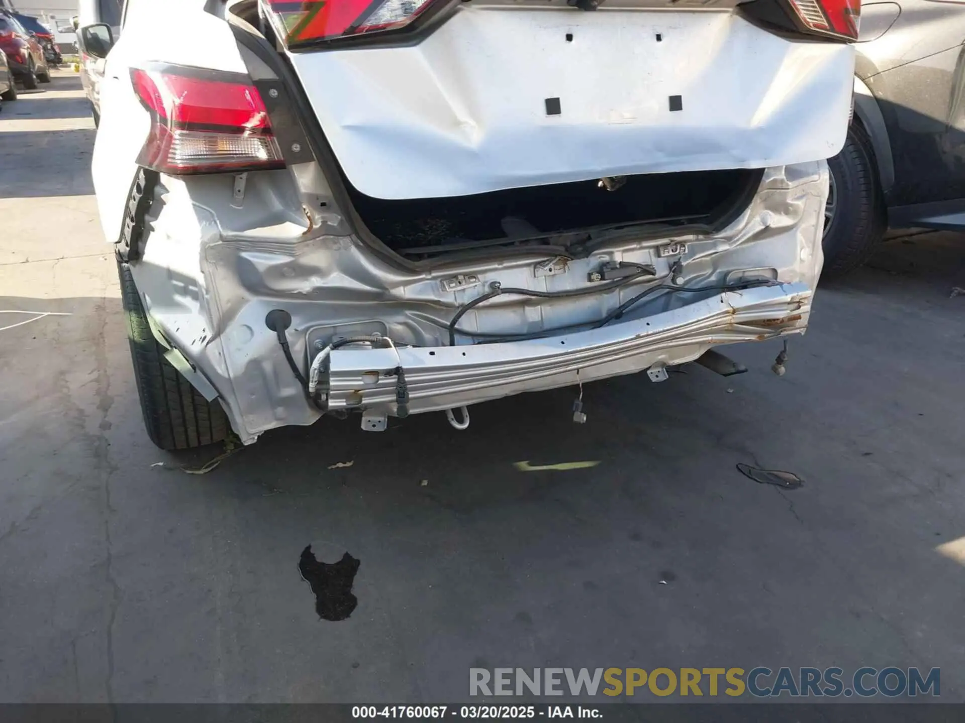6 Photograph of a damaged car 3N1CN8DV5ML911312 NISSAN VERSA 2021