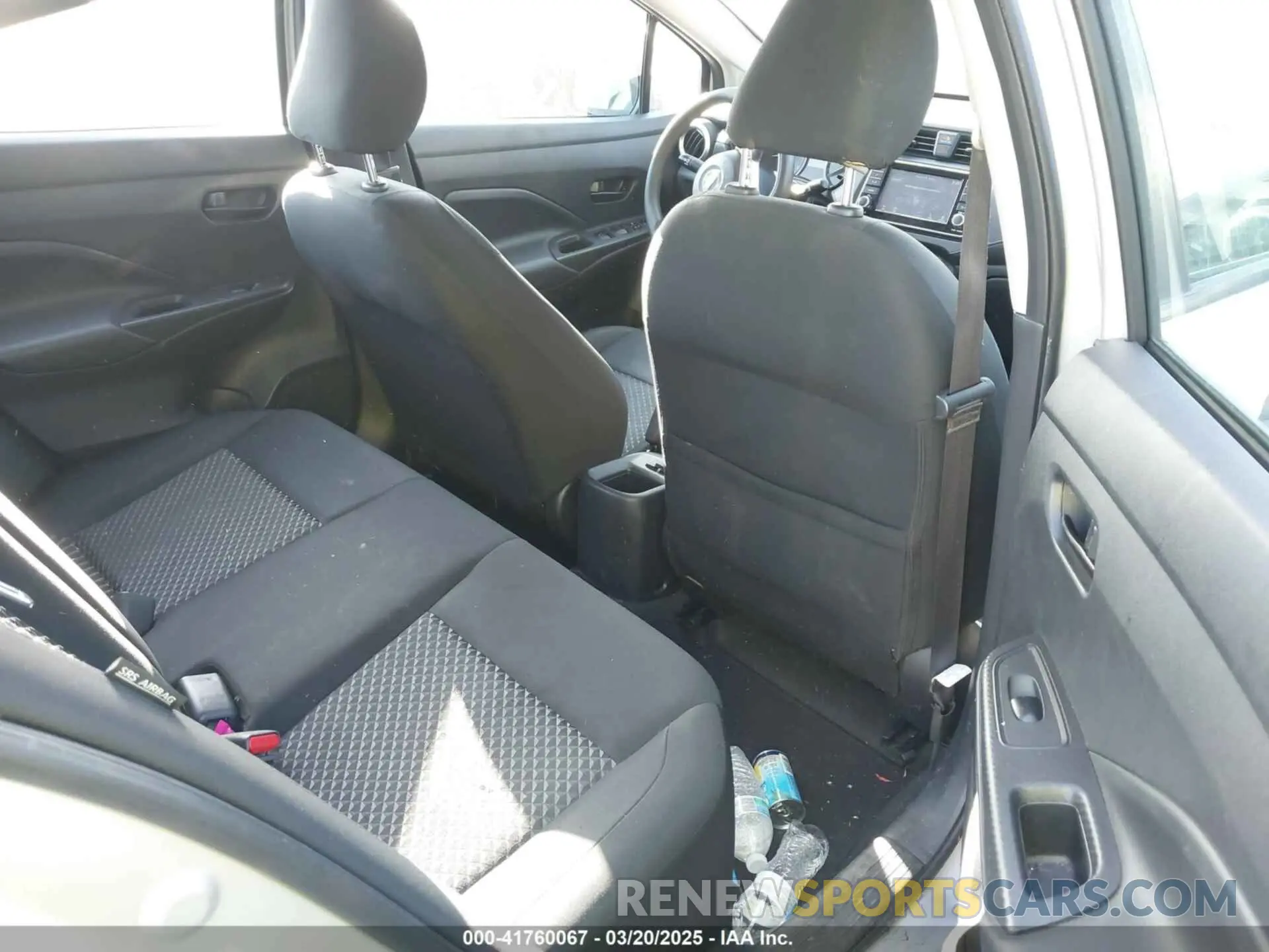 8 Photograph of a damaged car 3N1CN8DV5ML911312 NISSAN VERSA 2021