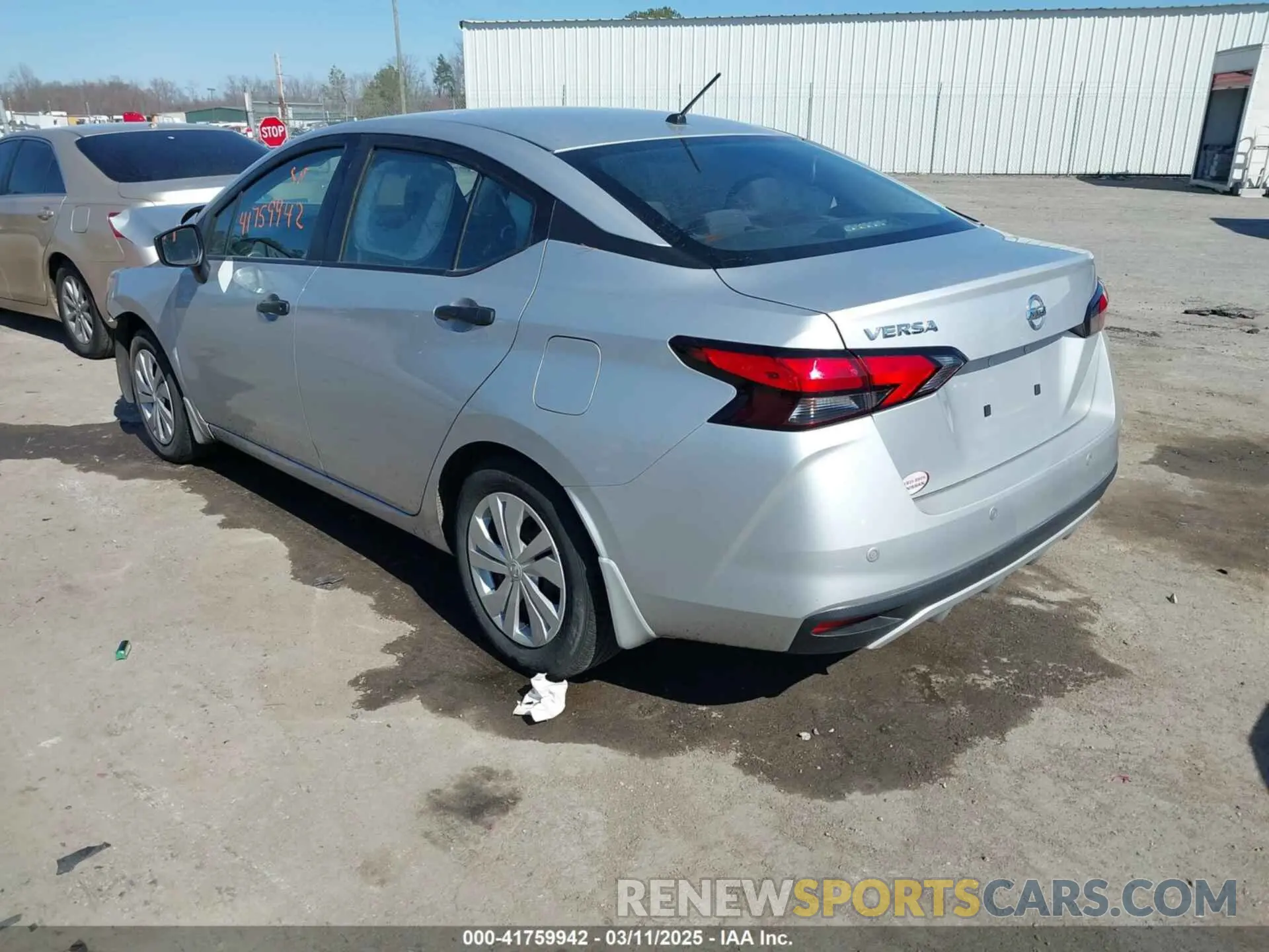 3 Photograph of a damaged car 3N1CN8DV6ML807301 NISSAN VERSA 2021