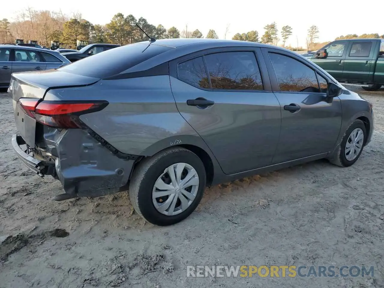 3 Photograph of a damaged car 3N1CN8DV6ML851928 NISSAN VERSA 2021