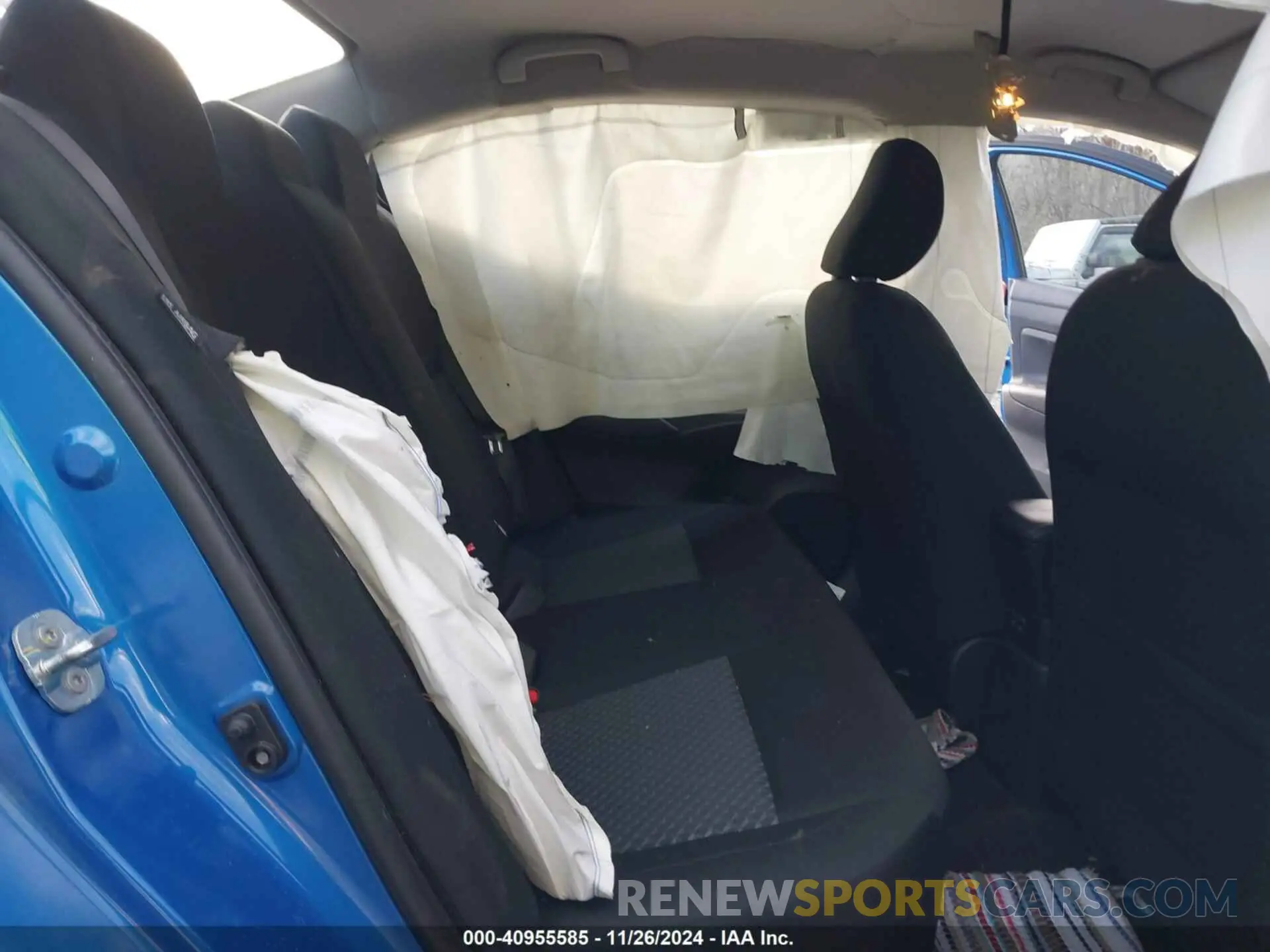 8 Photograph of a damaged car 3N1CN8DV6ML903817 NISSAN VERSA 2021