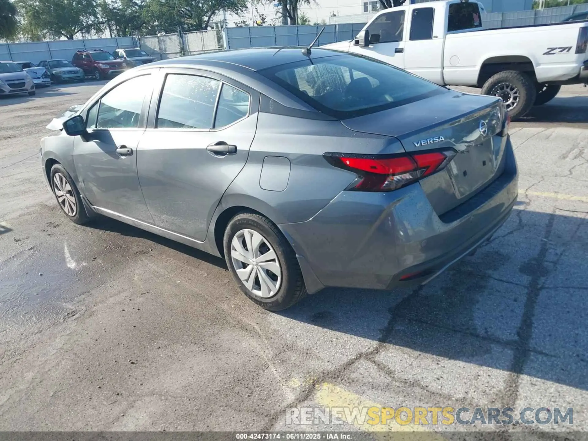 3 Photograph of a damaged car 3N1CN8DV7ML809106 NISSAN VERSA 2021