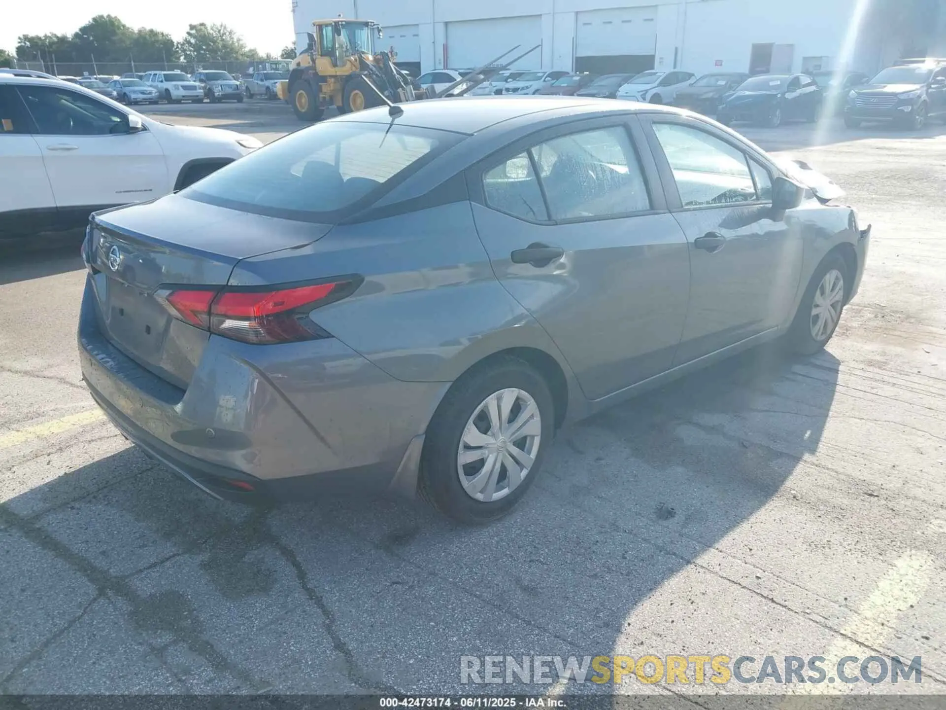 4 Photograph of a damaged car 3N1CN8DV7ML809106 NISSAN VERSA 2021